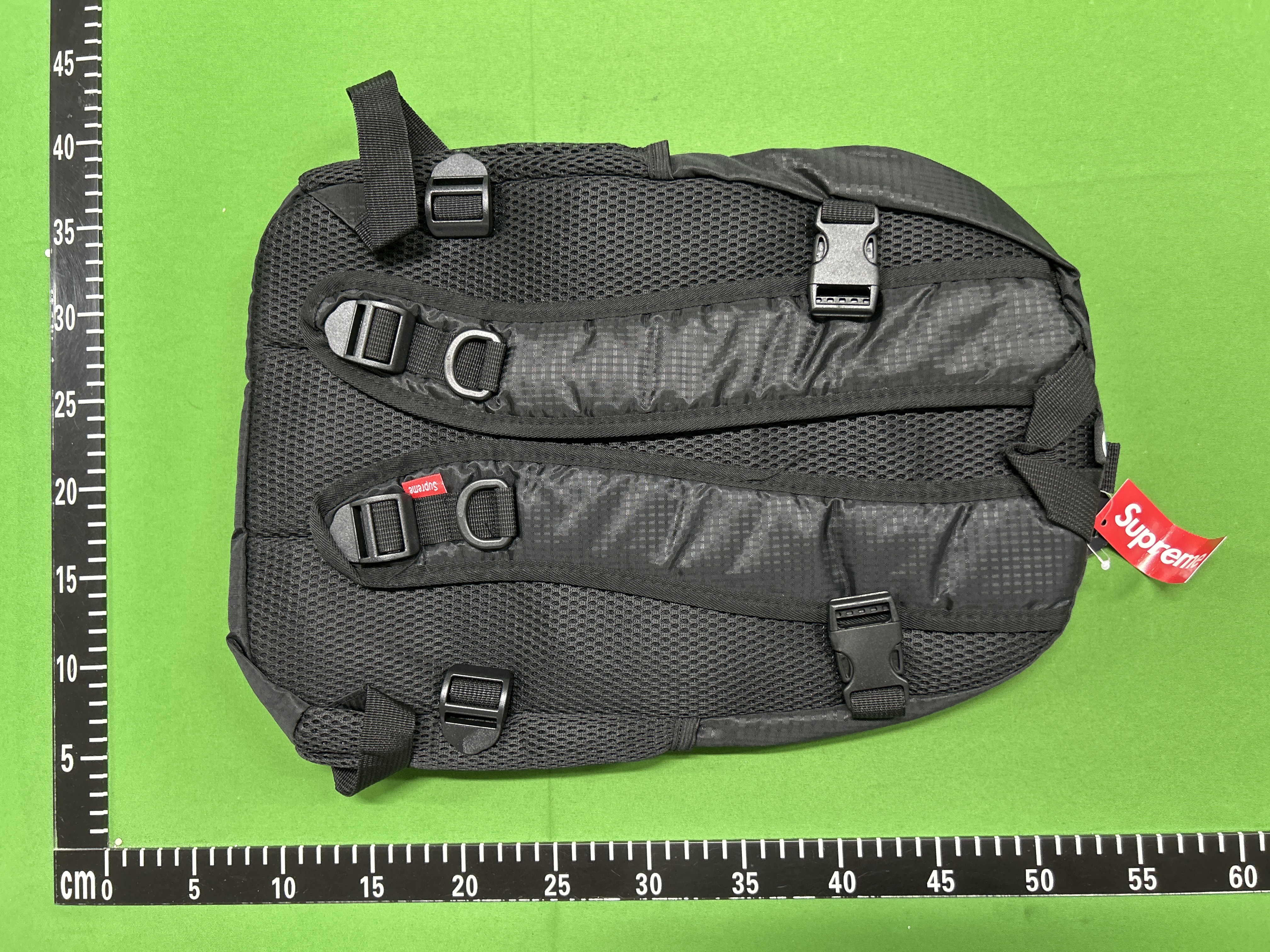 Foto QC 1 de Supreme Backpack FW18 Black