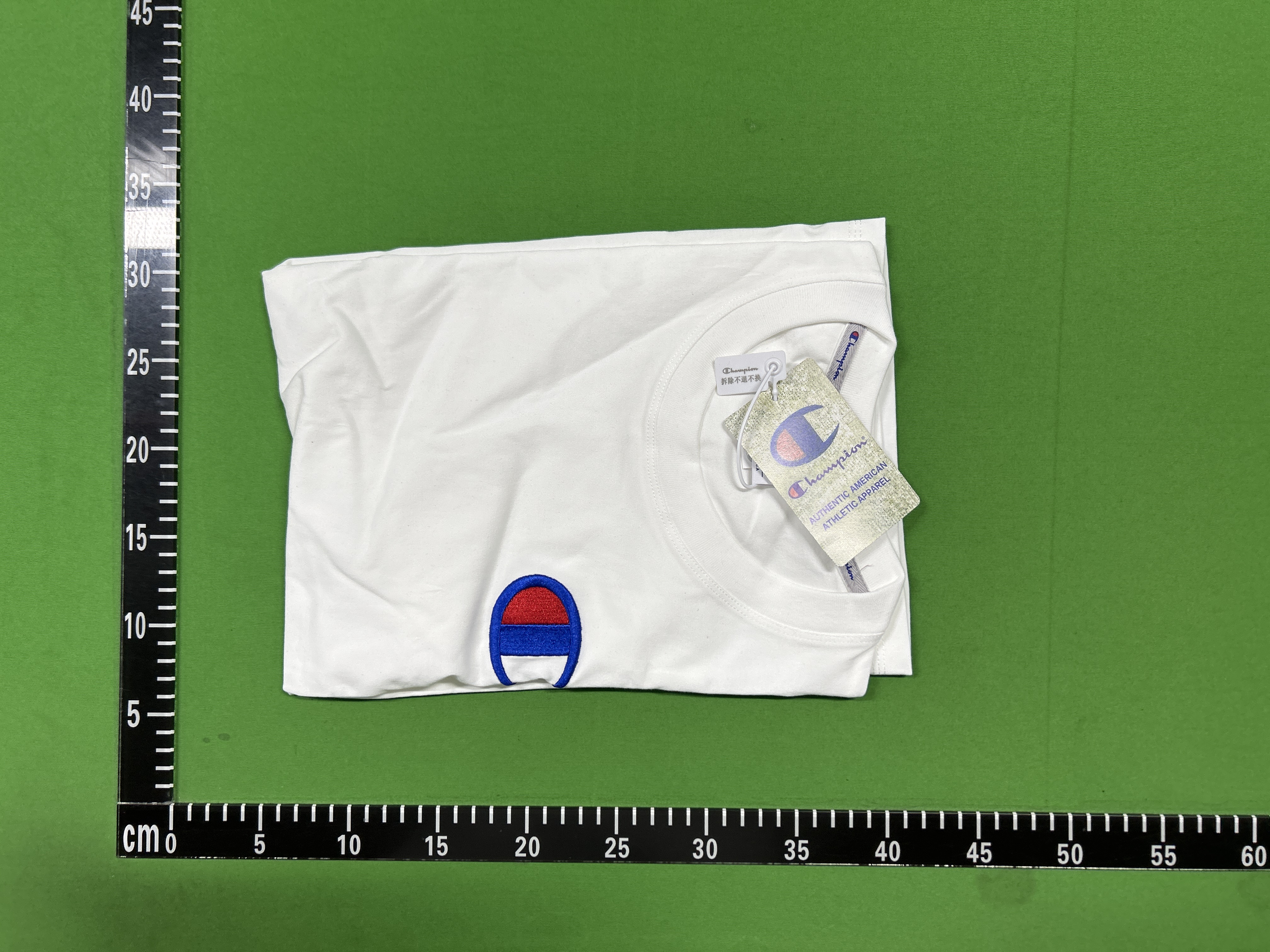 Foto QC 1 de Champion T-shirt Embroidered Logo White