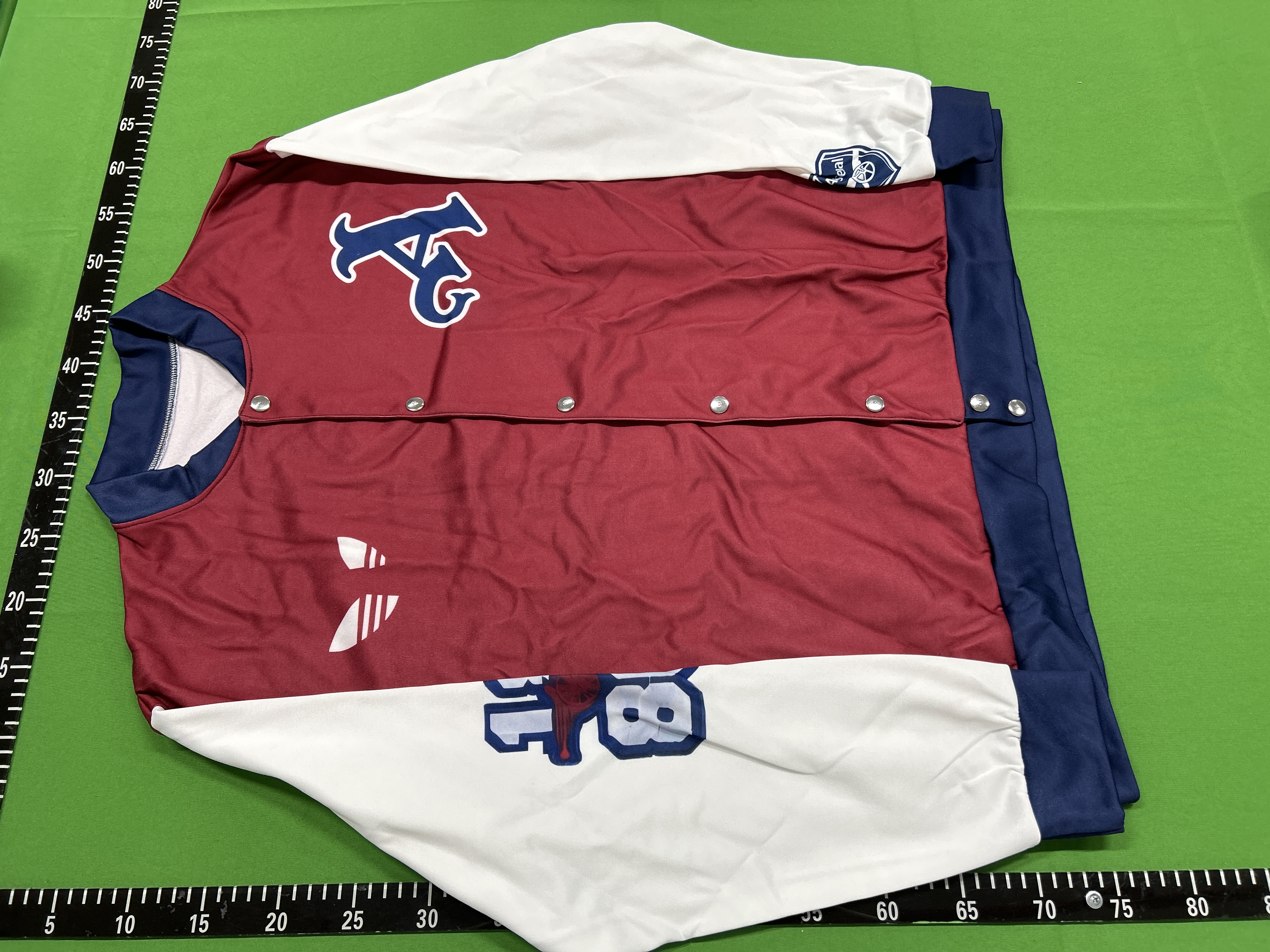 Foto QC 3 de adidas Arsenal VRCT Varsity Jacket Noble Maroon