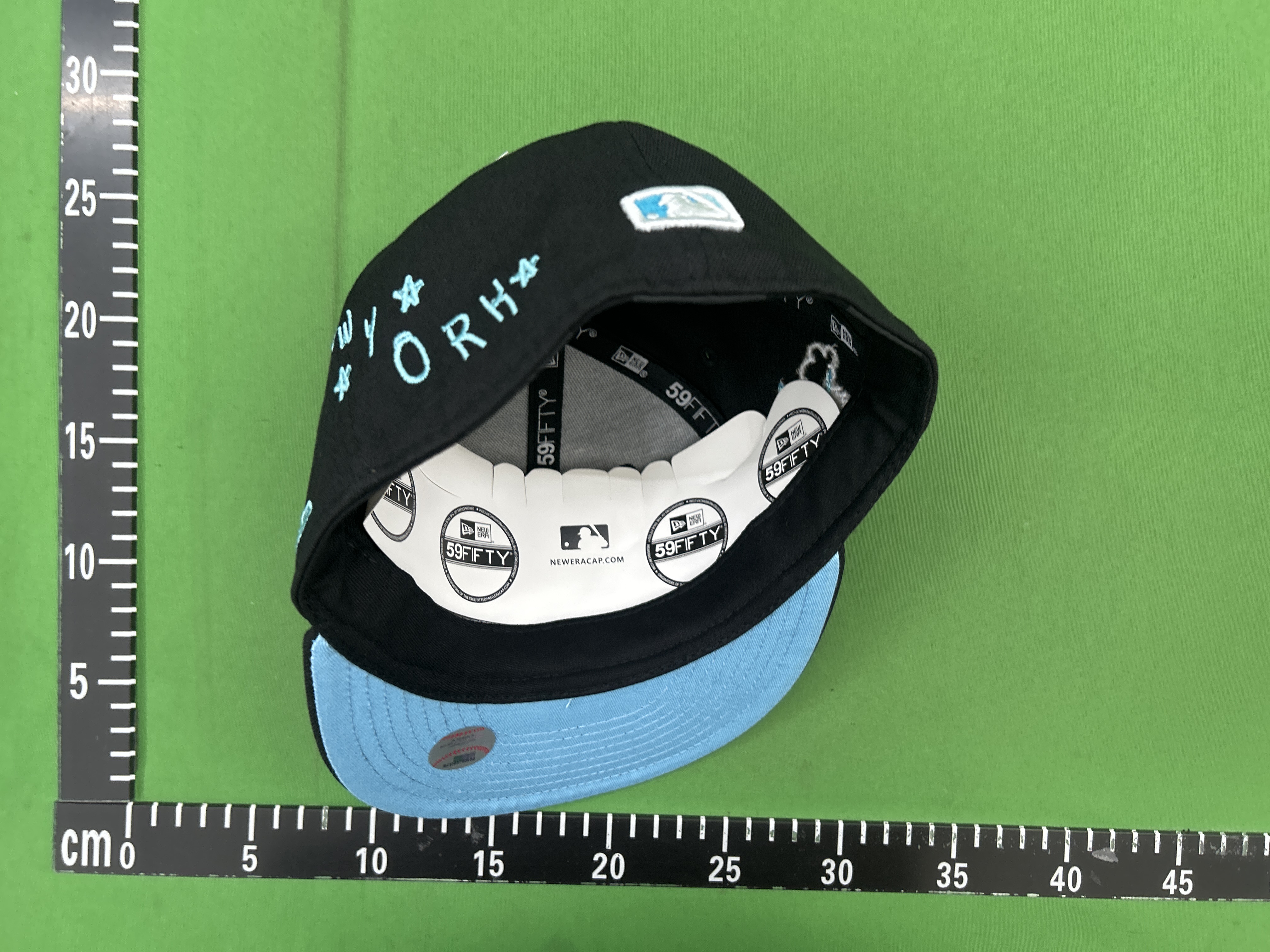 Foto QC 2 de New Era Los Angeles Dodgers Tonal Script 59FIFTY Cap Royal Blue