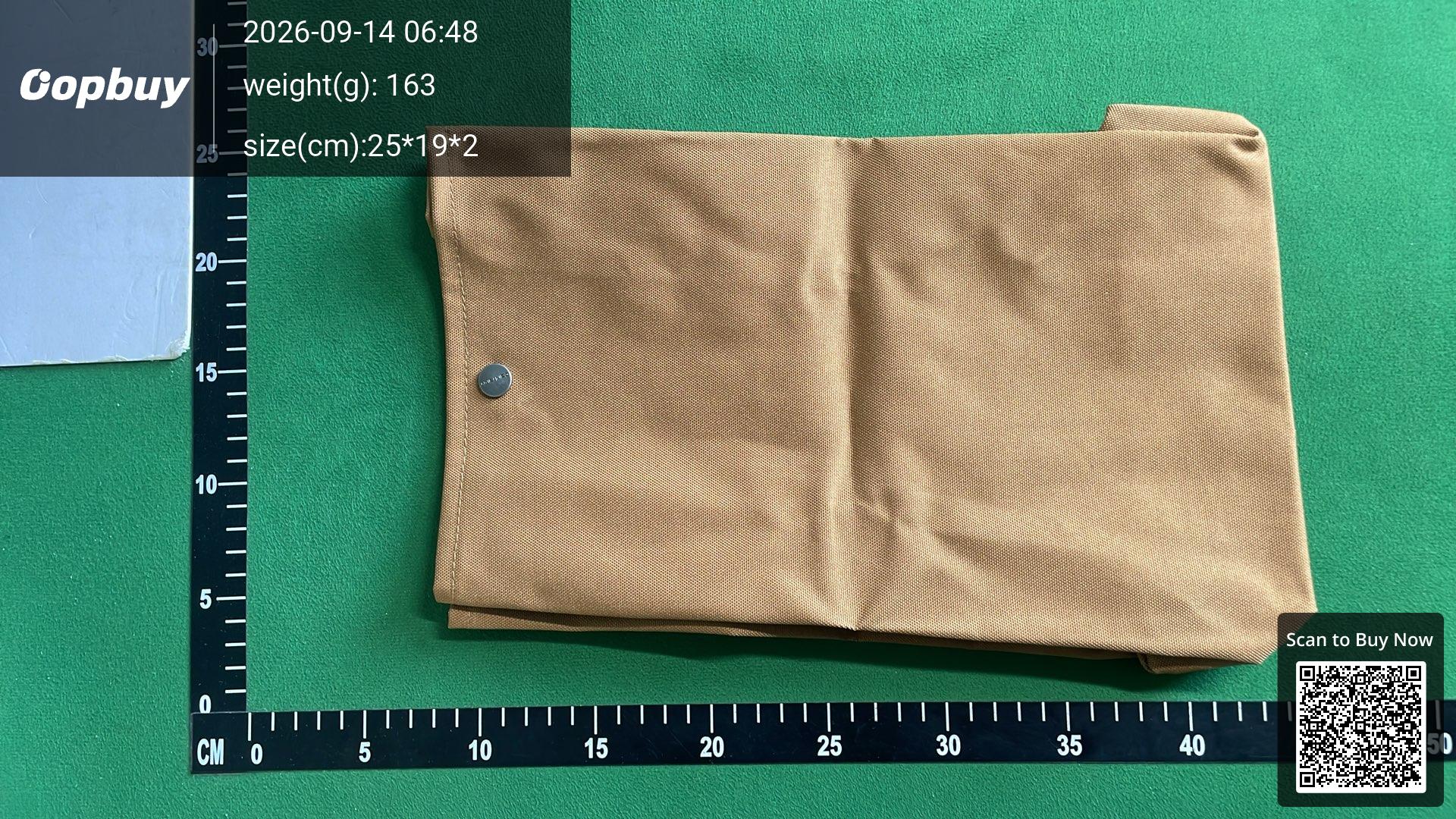 Foto QC 4 de Carhartt WIP Lunch Bag Mend Camo