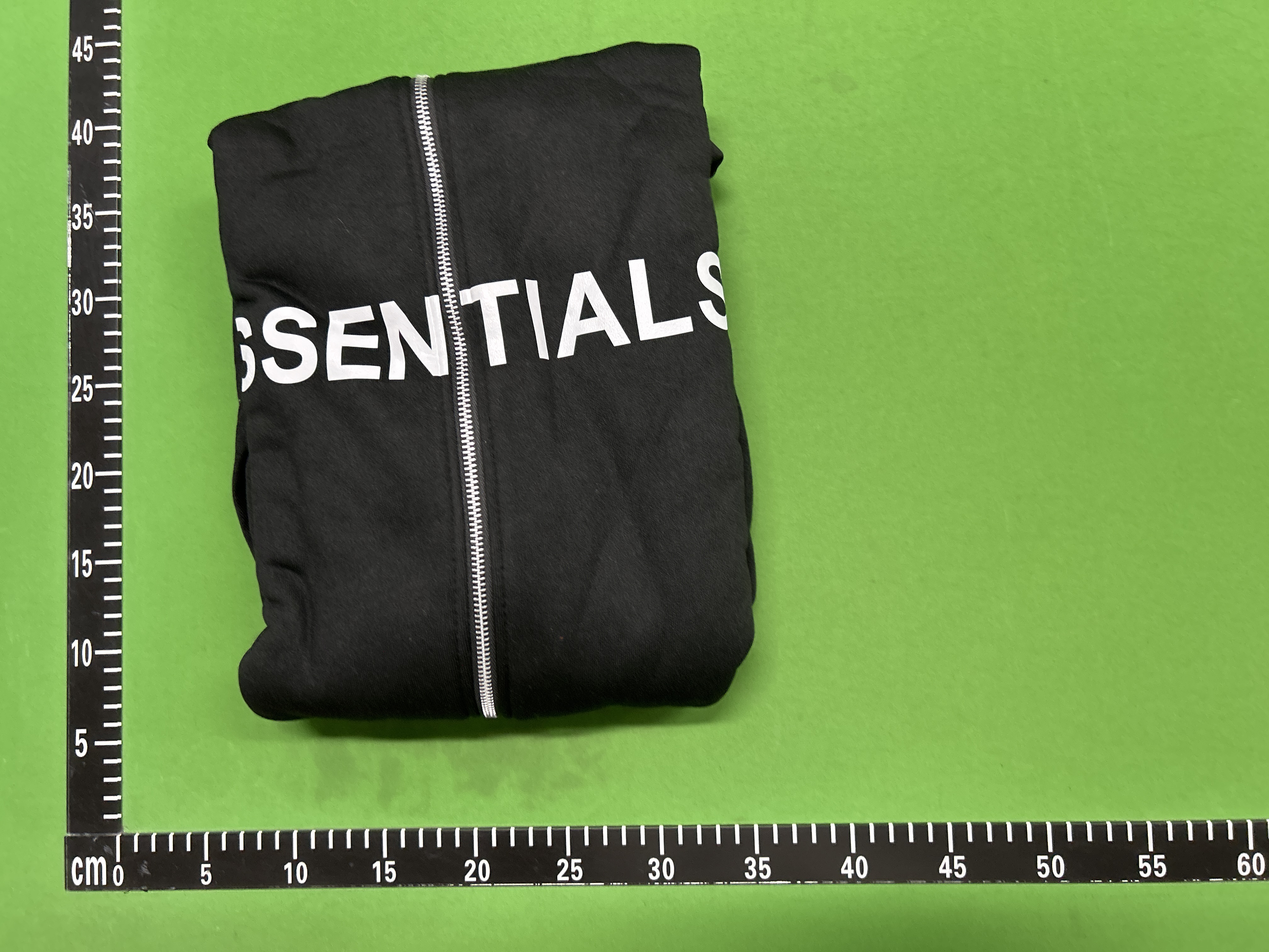 Foto QC 1 de Fear of God Essentials Zip Sweater Fleece Hoodie White