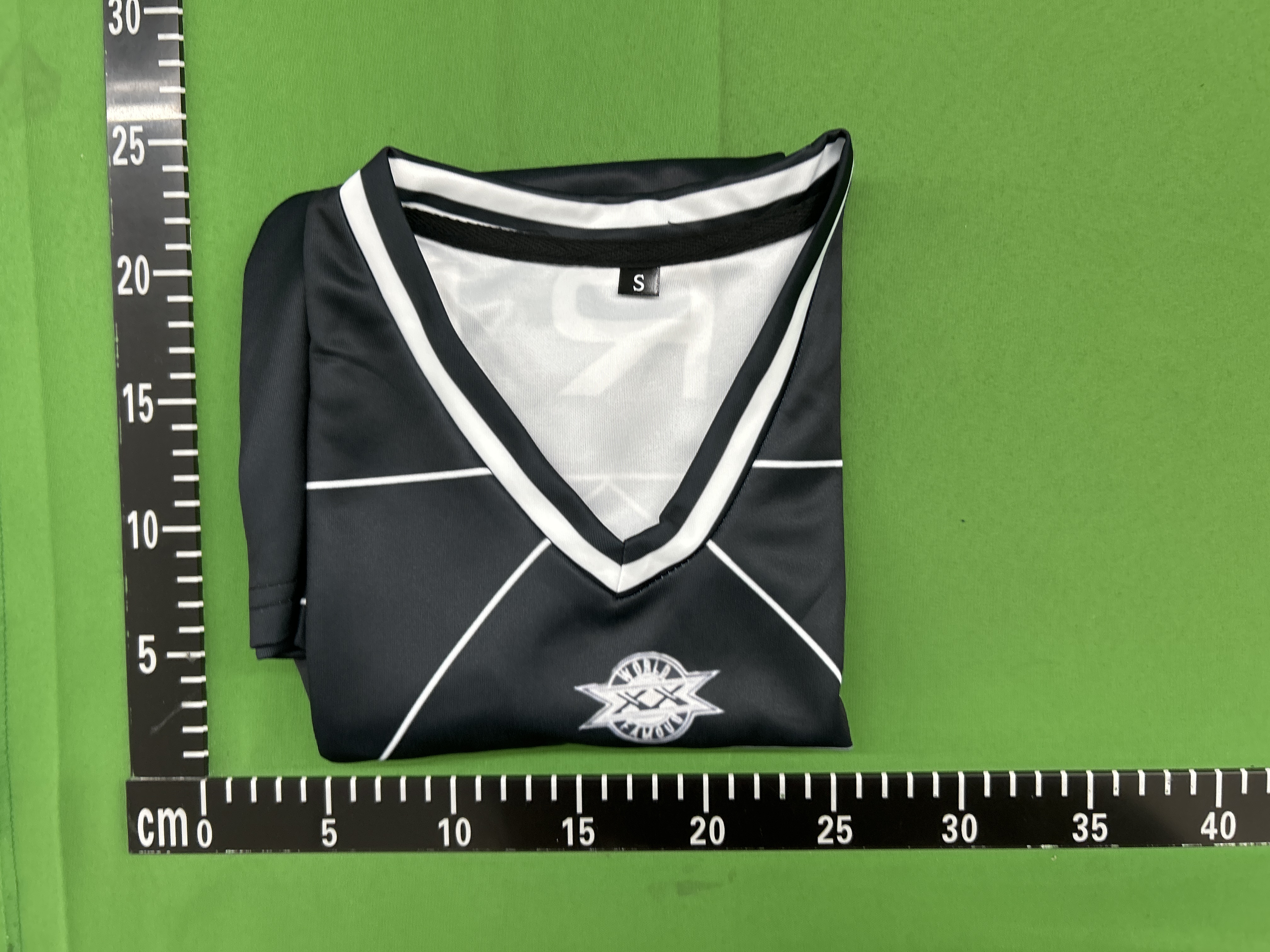 Foto QC 1 de Supreme 2024 Shoulder Logo Football Jersey Silver Pink