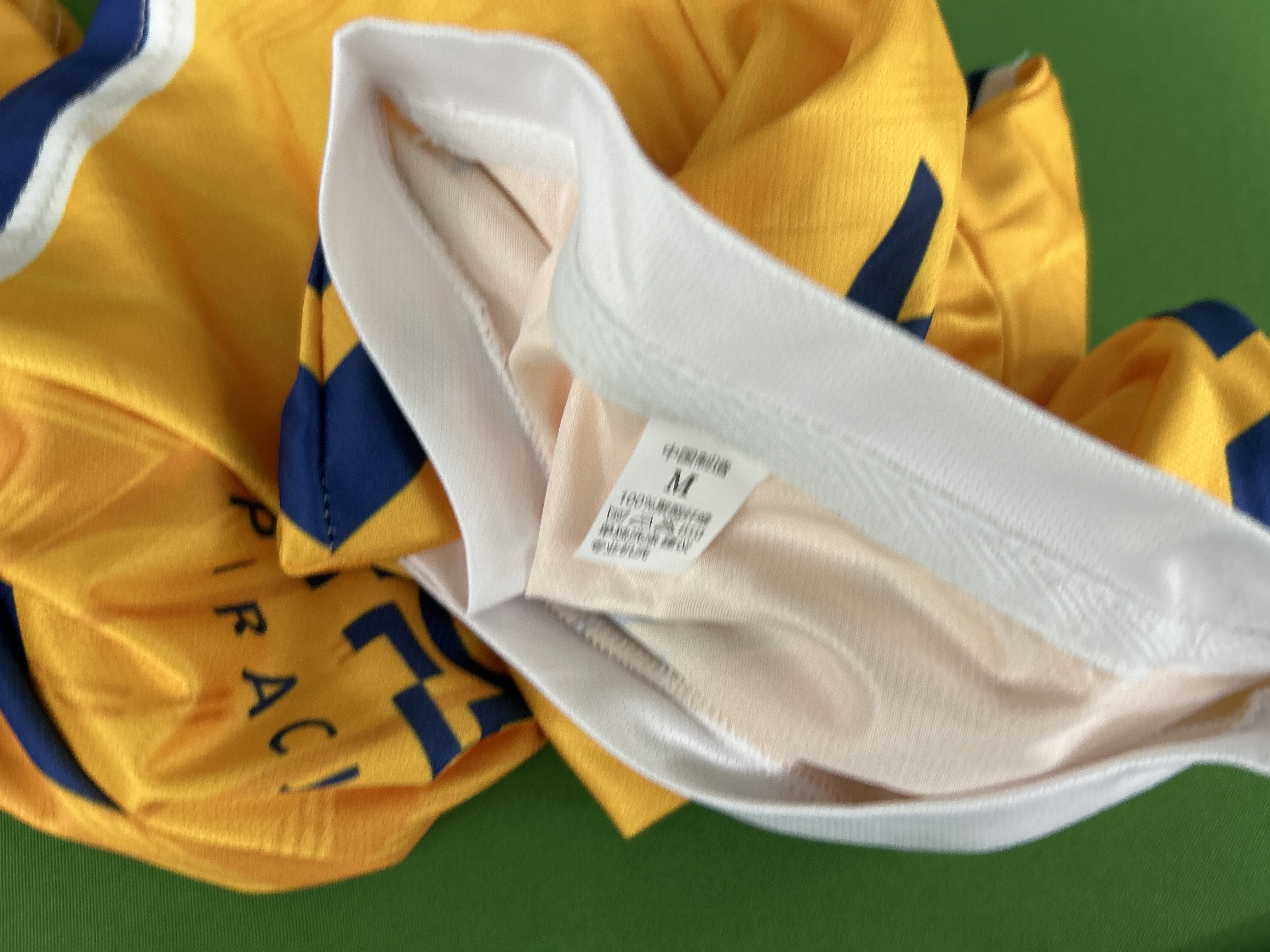 Foto QC 5 de Hummel x Motor Lublin 2025/26 Home Czubak #9 Jersey Yellow