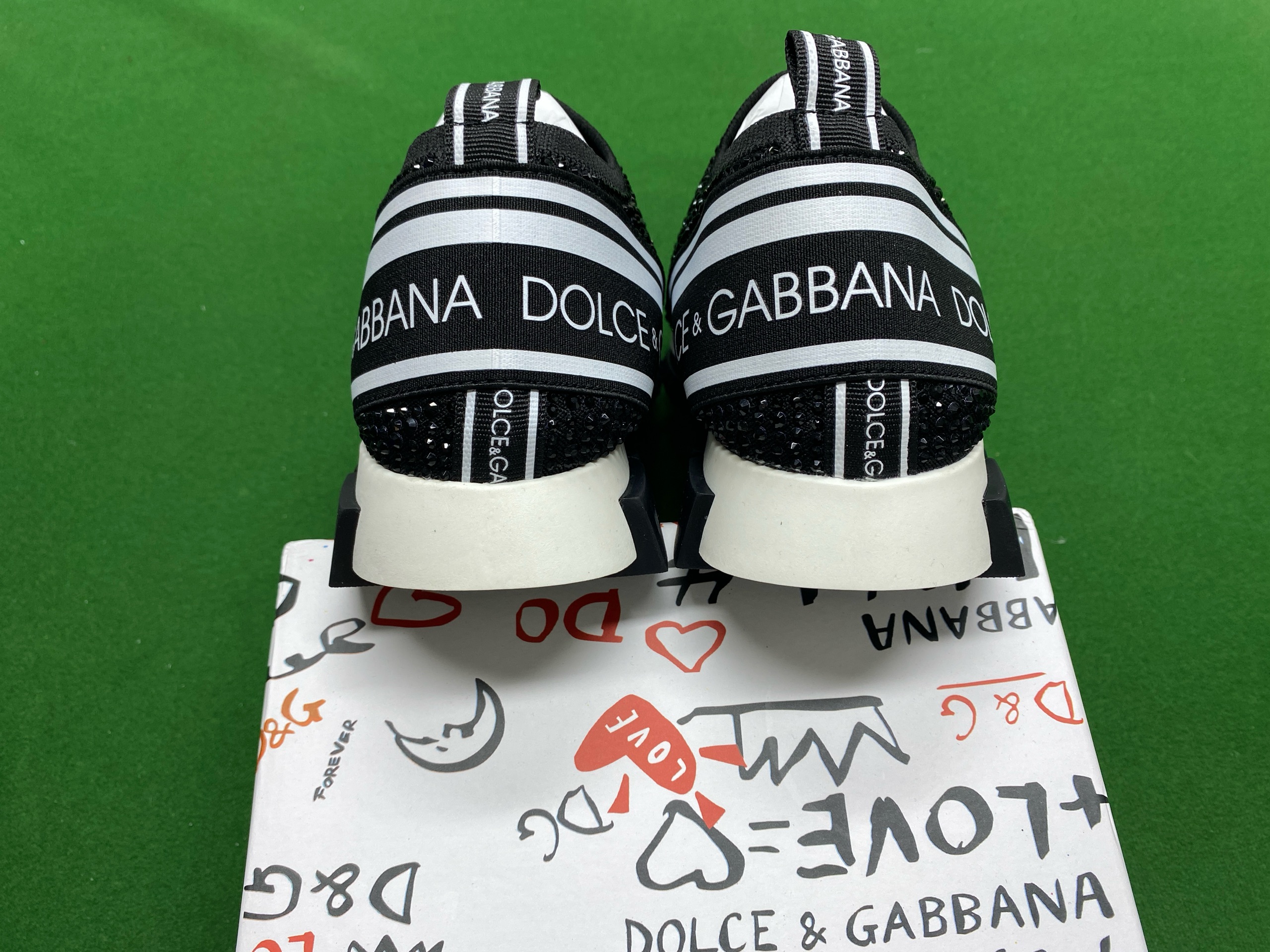Foto QC 8 de Dolce & Gabbana Sorrento Slip-on Sneakers Crystal Logo Black