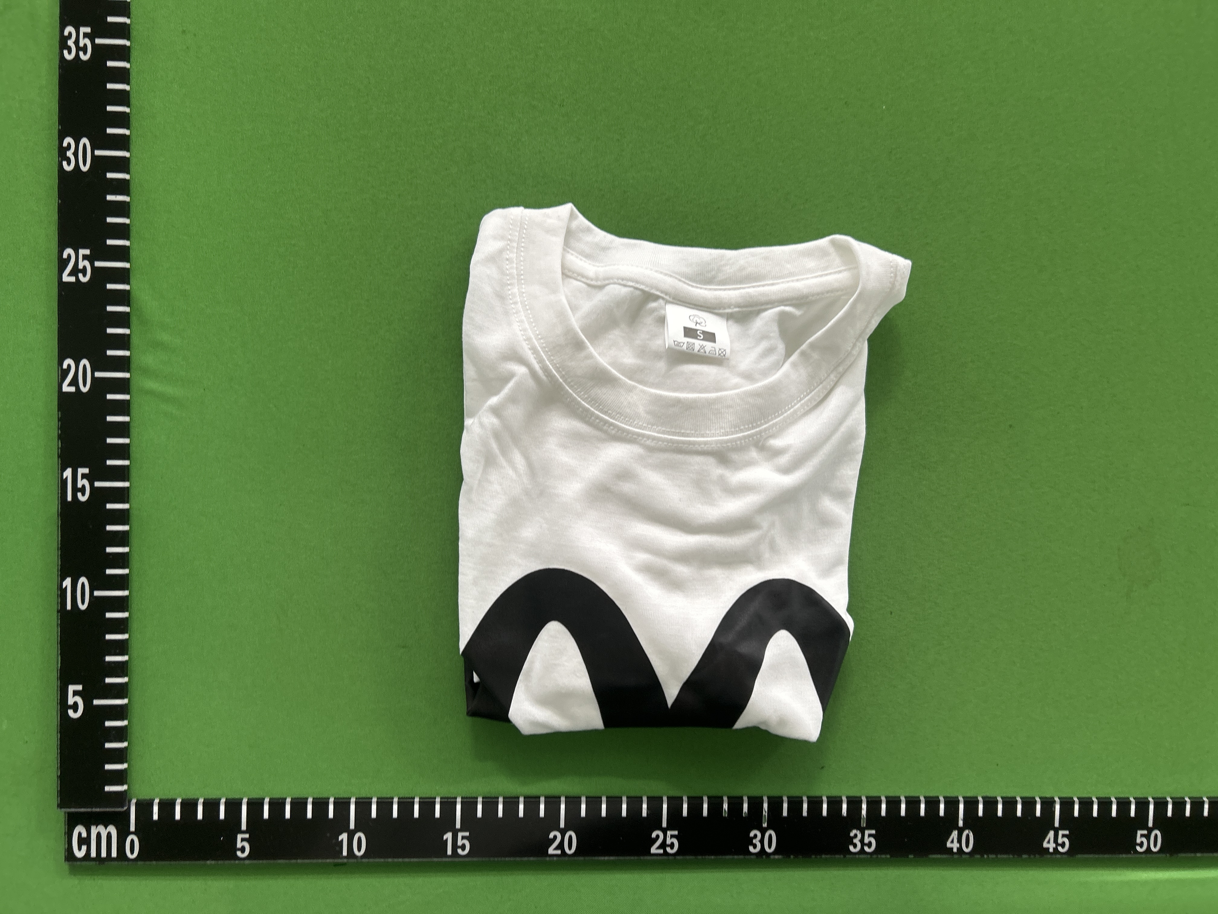 Foto QC 1 de Other T-shirt McDonald's M Molly Graphic Red