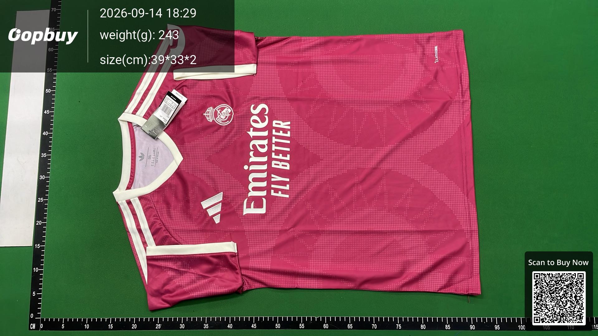 Foto QC 2 de adidas x Real Madrid 2026/27 Away Jersey Aurora Ivy