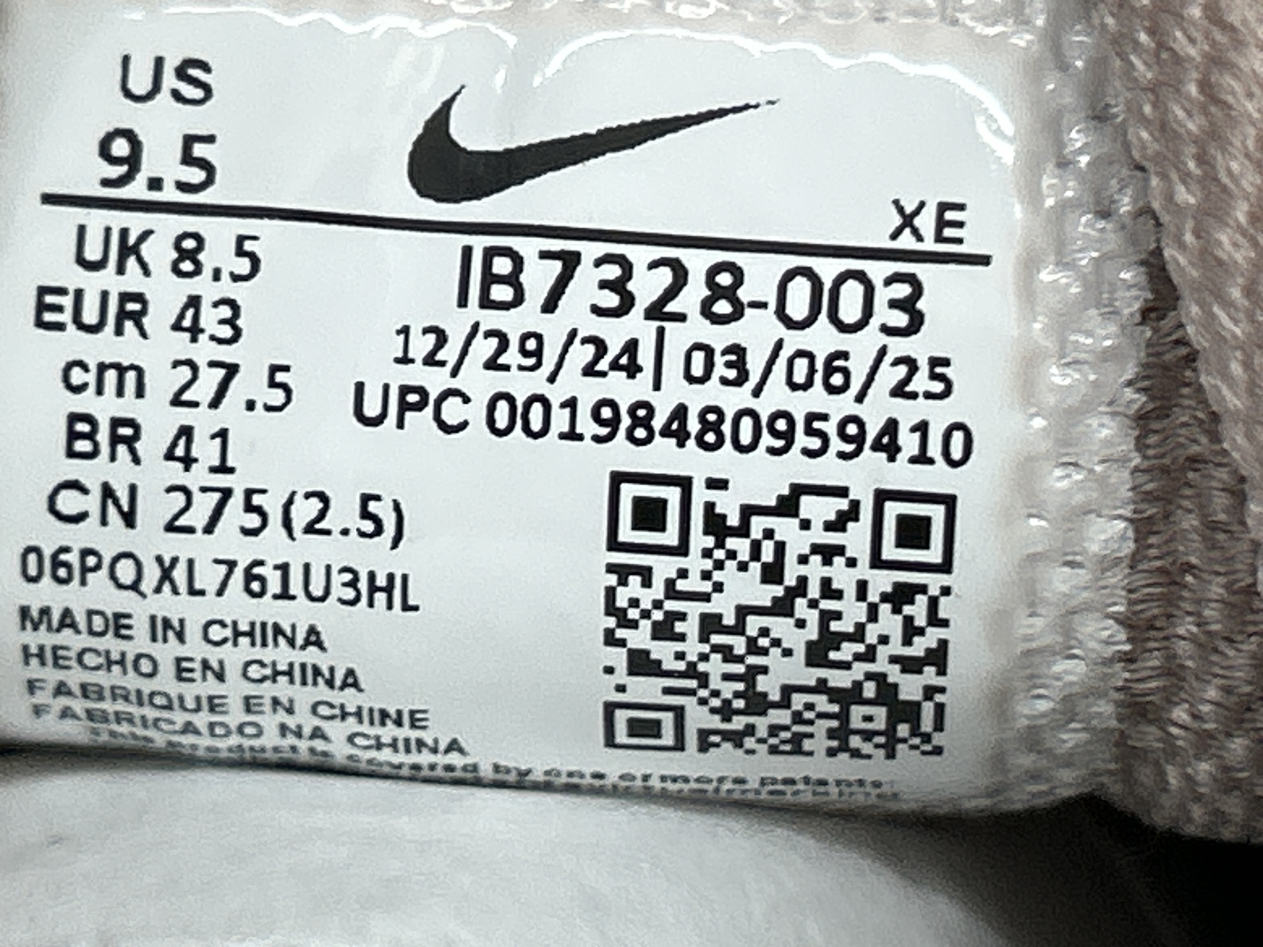 Foto QC 8 de Nike ACG Mountain Fly Gore-Tex Black Dark Grey CT2904-002