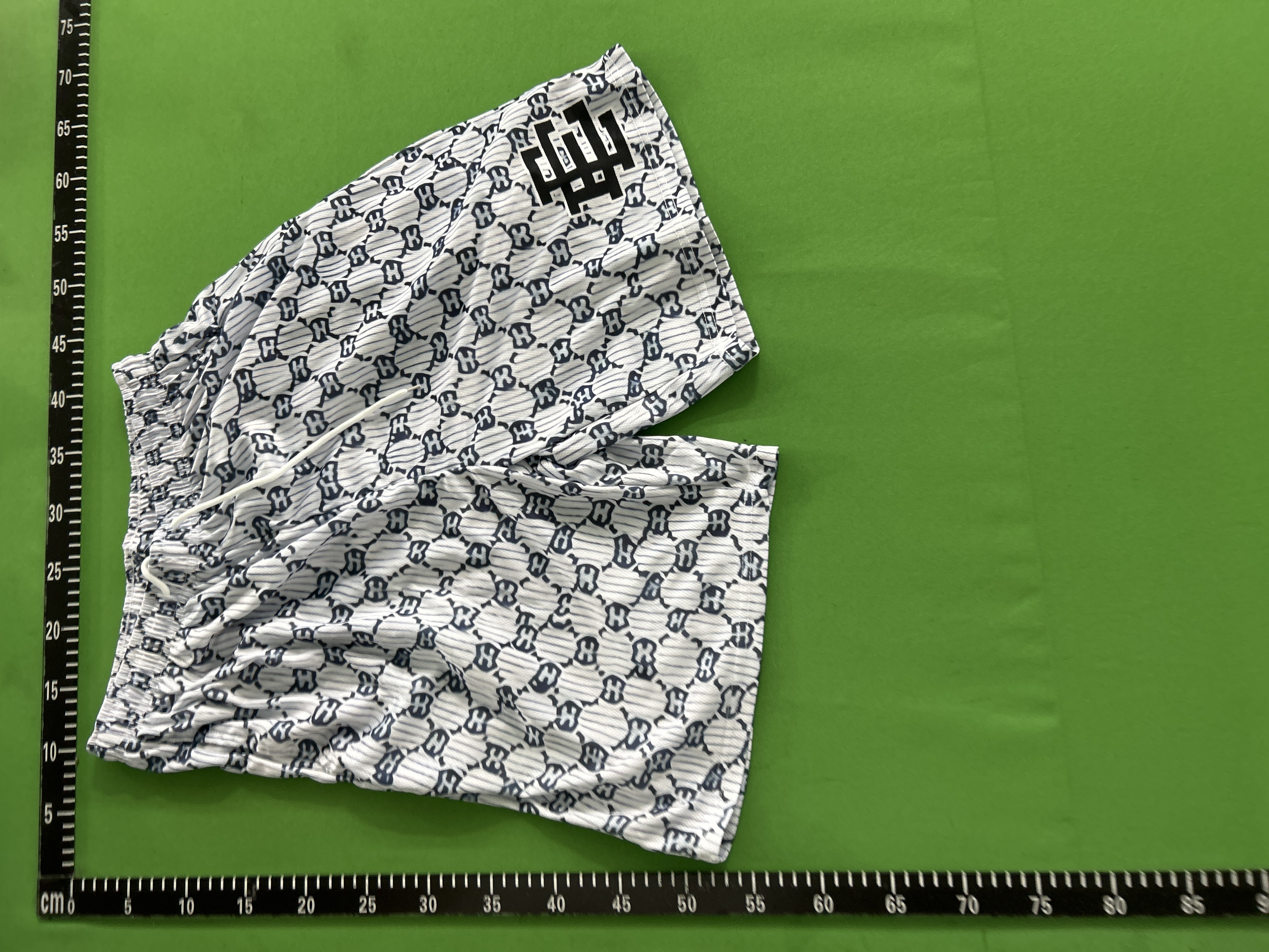 Foto QC 7 de Eric Emanuel EE Basic Shorts Mesh Camo Pink