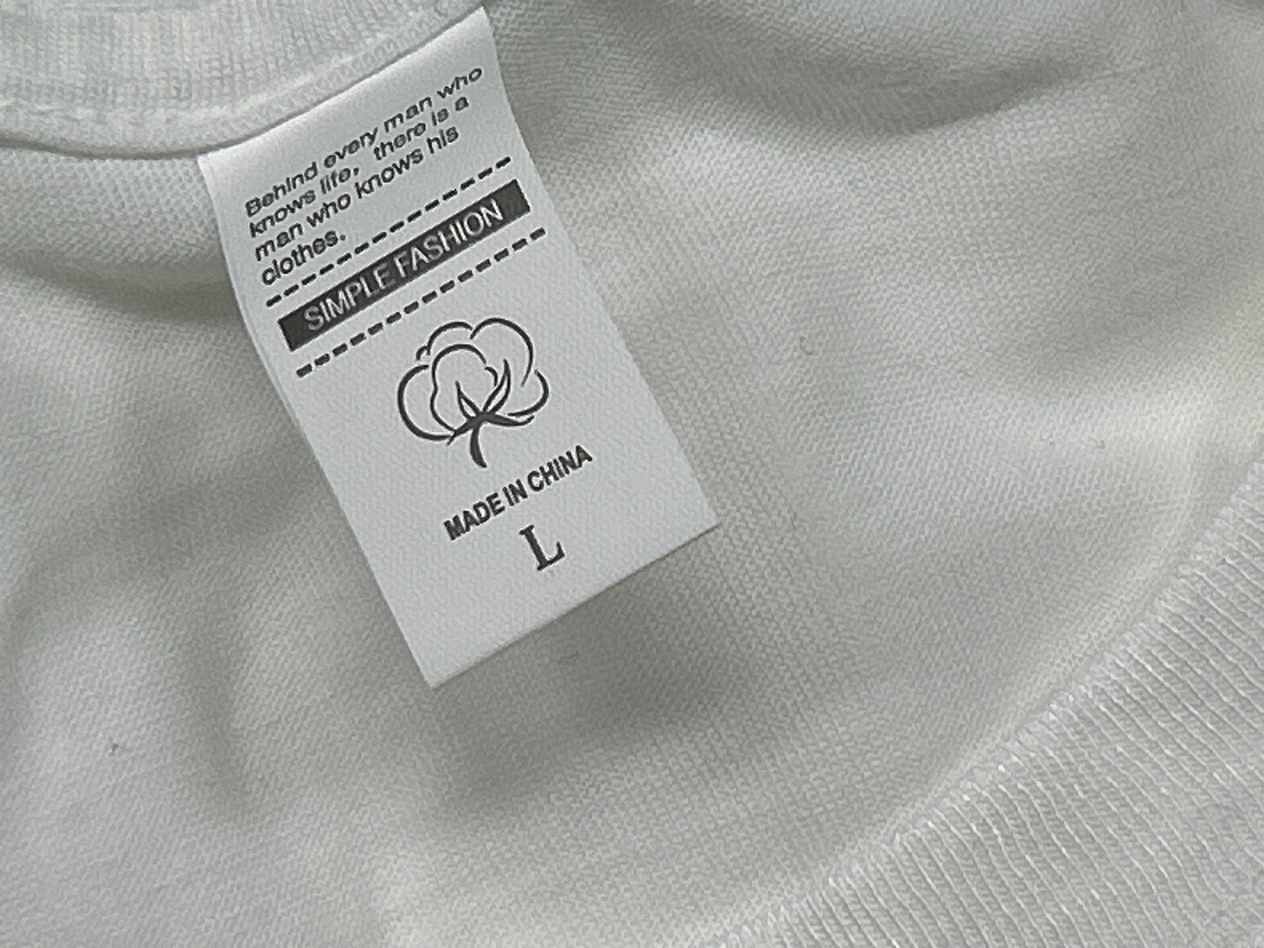 Foto QC 6 de Other T-shirt McDonald's M Molly Graphic Red
