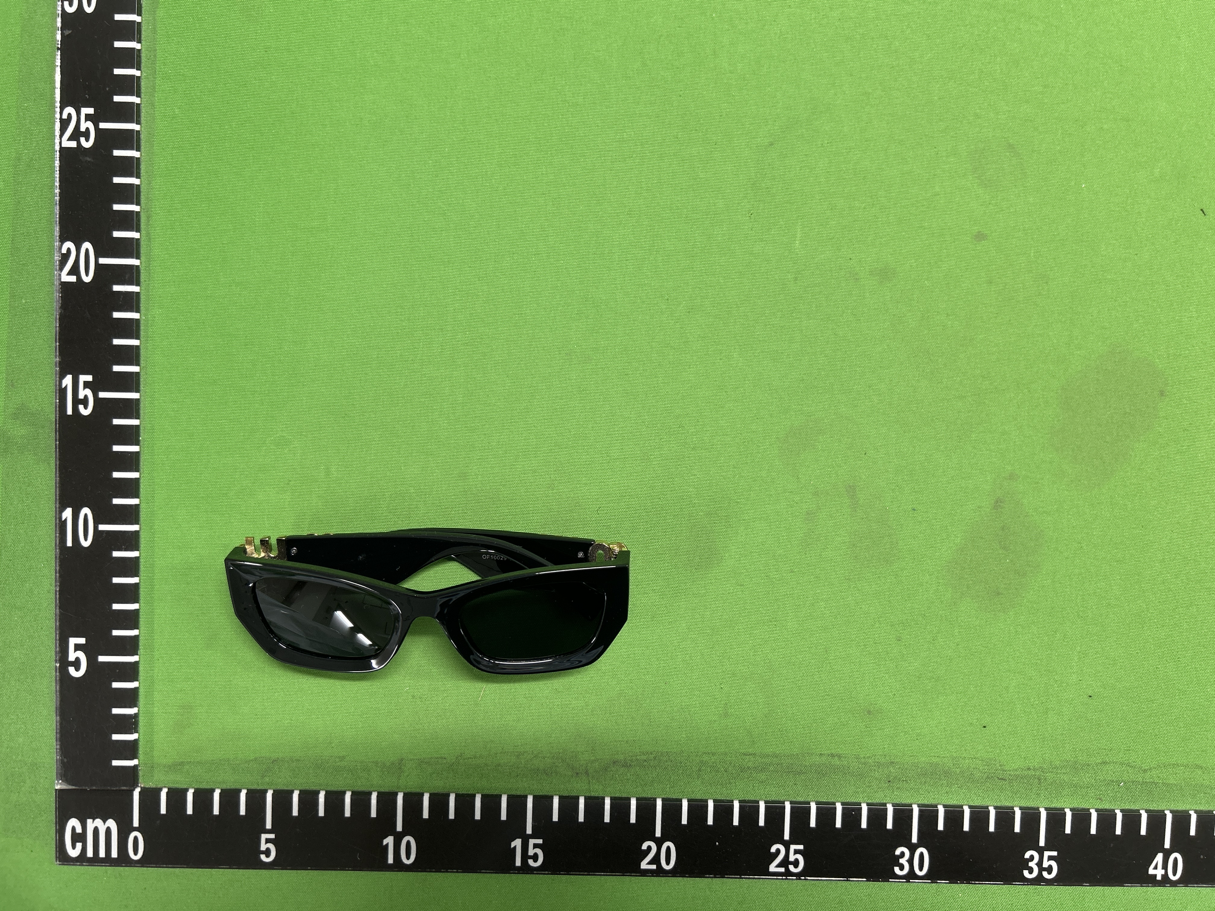 Foto QC 1 de Miu Miu Cat-Eye Acetate Sunglasses Havana Grey (MU 04ZS)