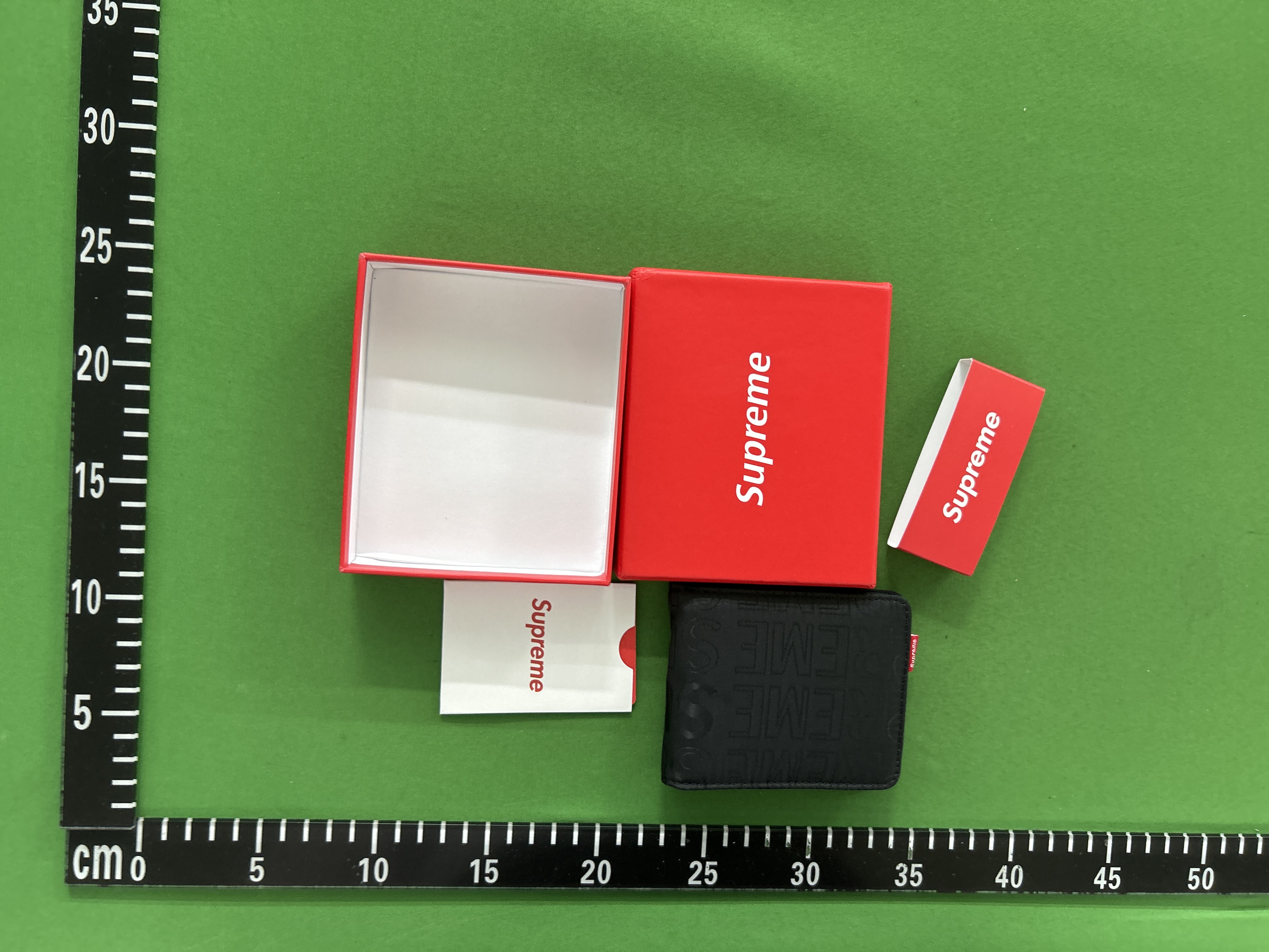 Foto QC 6 de Carhartt Square Logo Bifold Wallet Canvas Navy Black