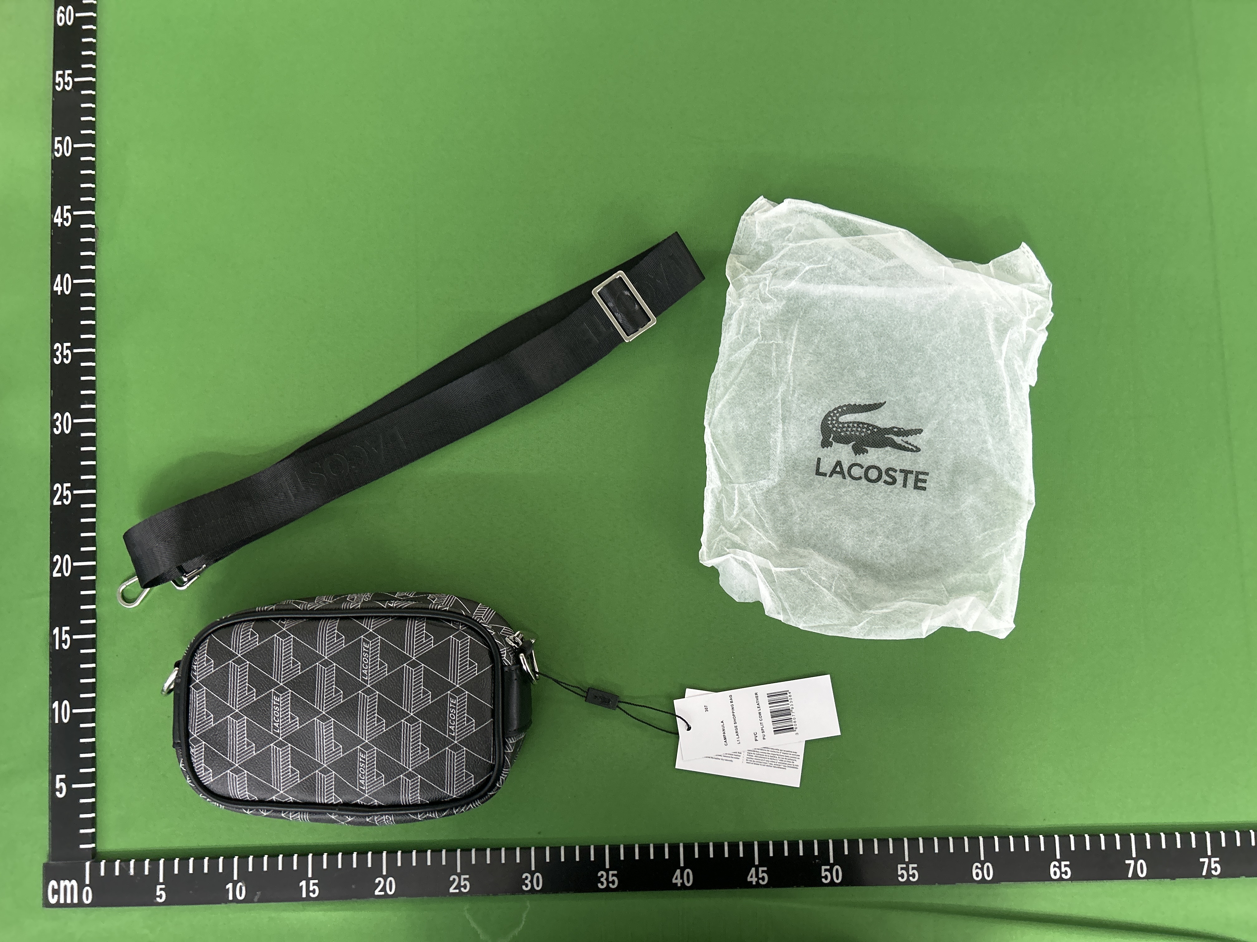Foto QC 4 de Lacoste The Blend Monogram Crossbody Bag Black