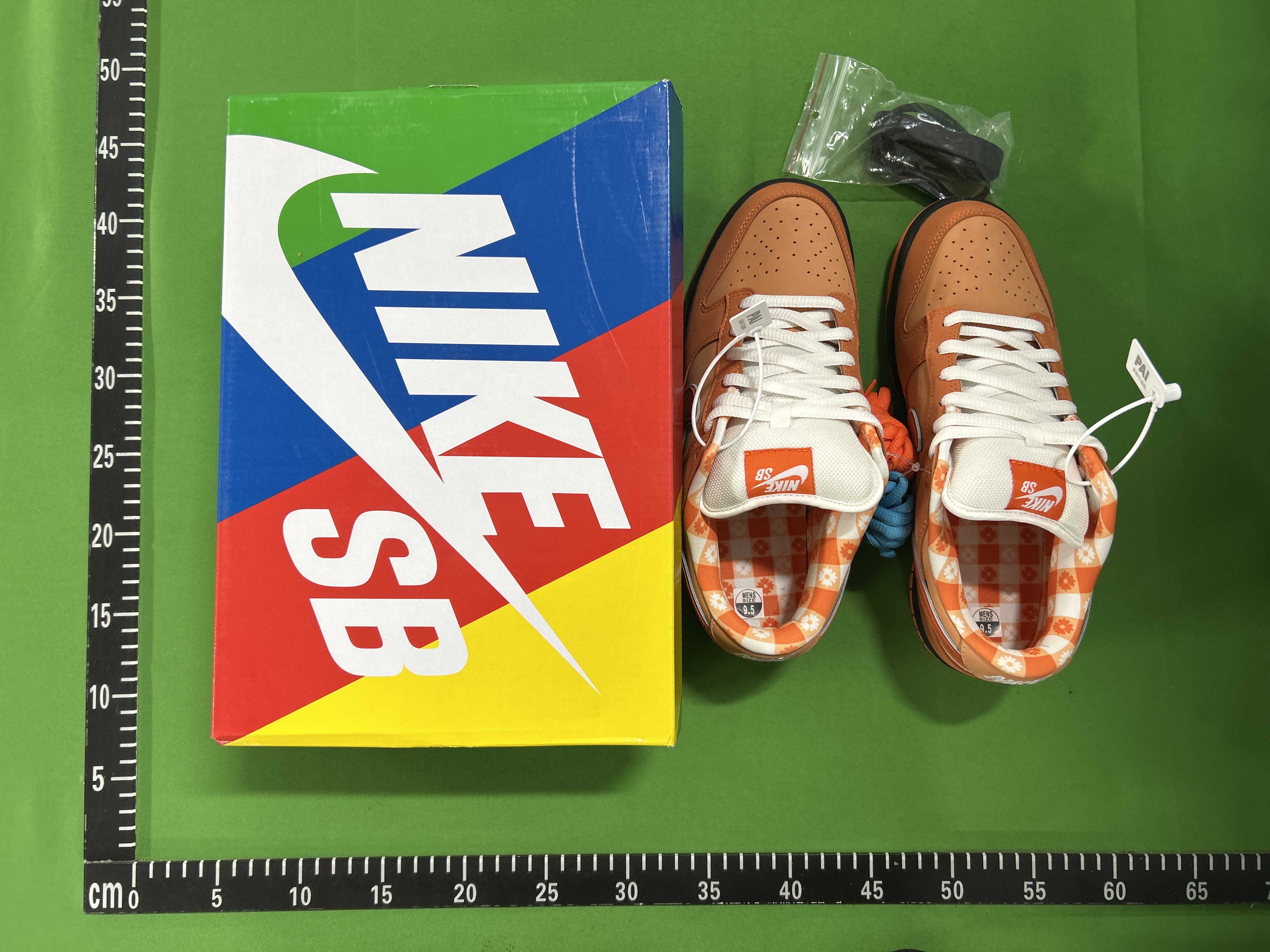 Foto QC 2 de Nike SB Dunk Low Ben & Jerry's Chunky Dunky CU3244-100