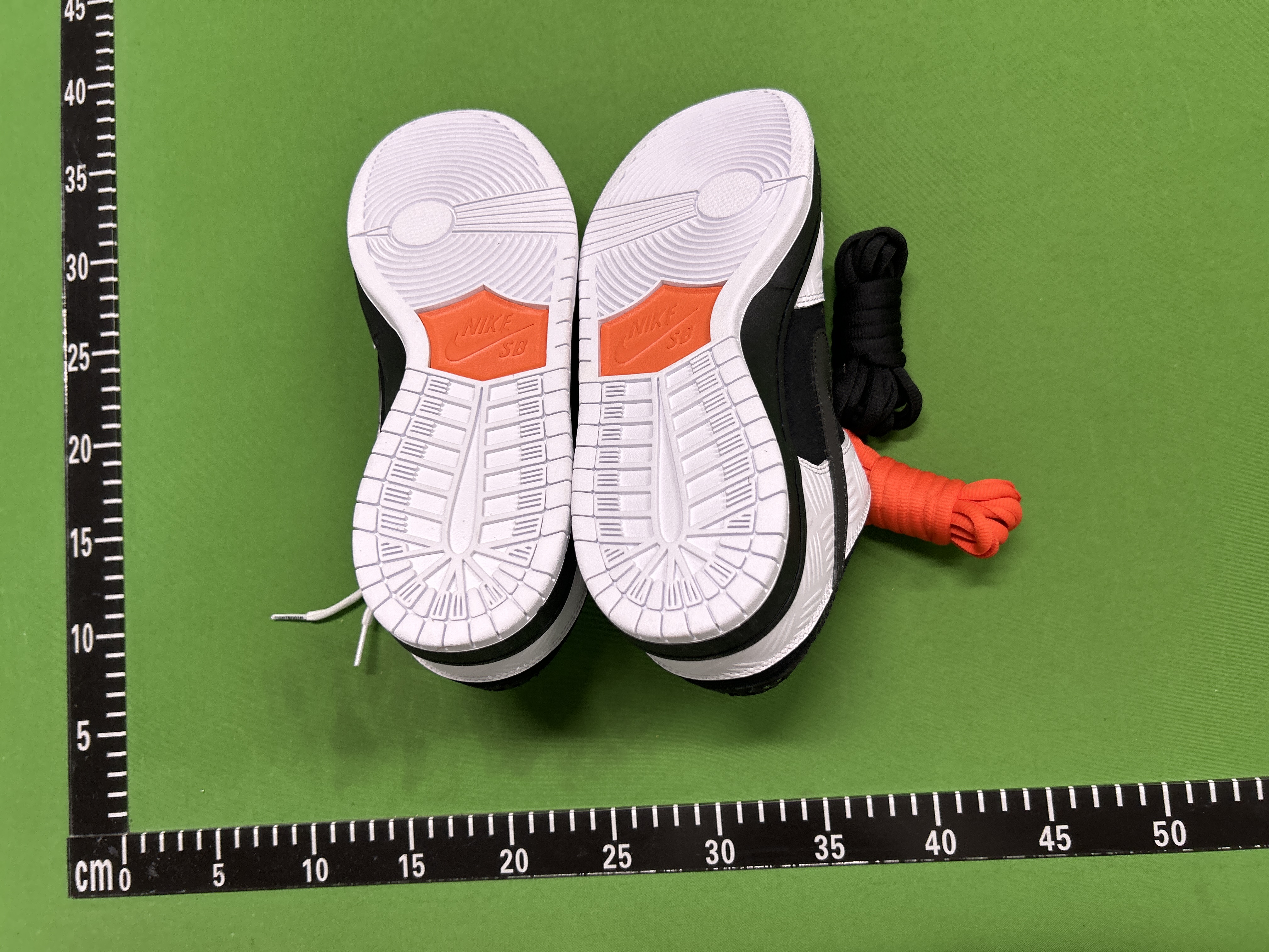 Foto QC 5 de Nike Dunk SB Low White Navy Gum CD2563-100