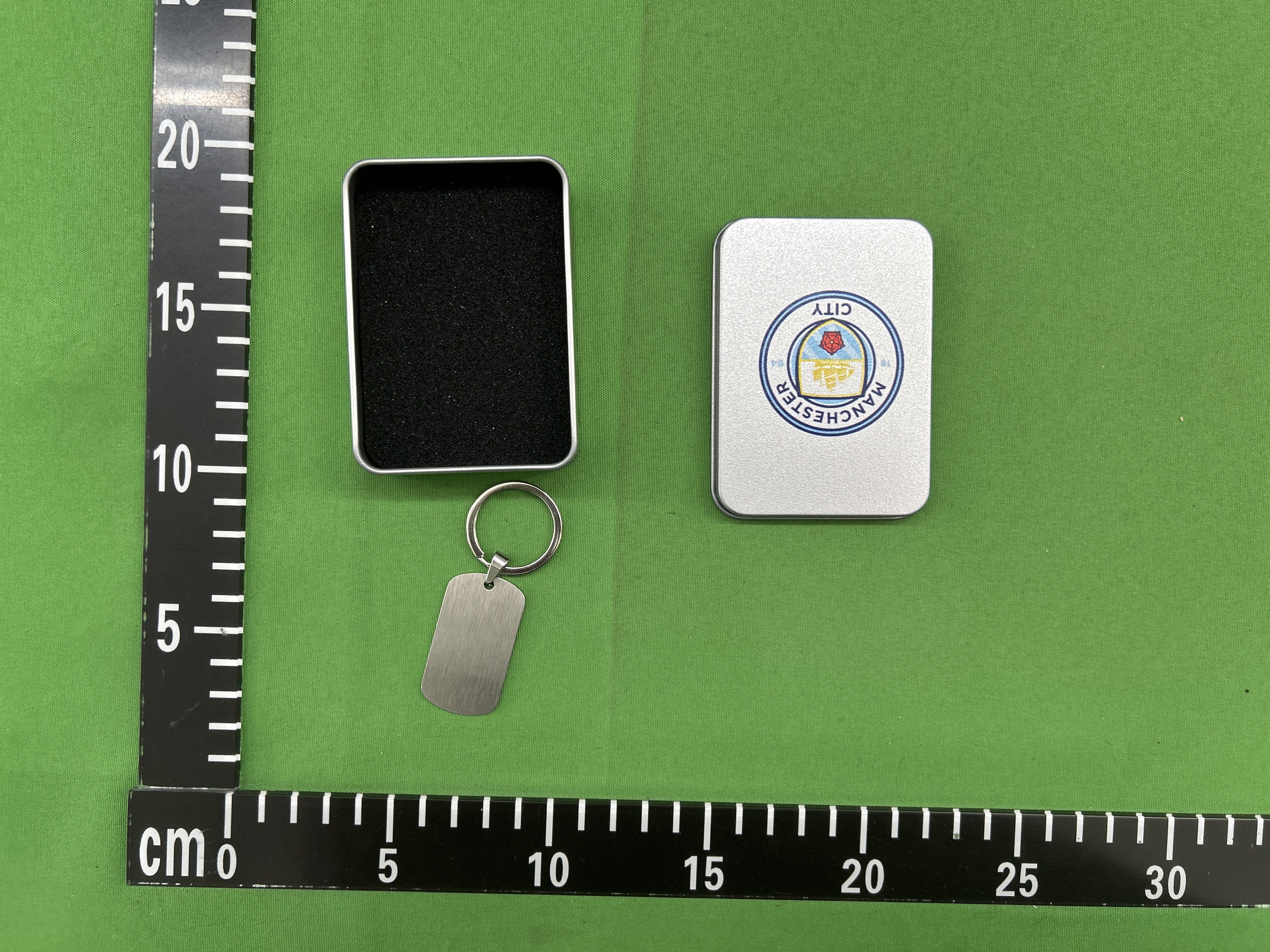 Foto QC 6 de Other FC Barcelona Crest Keychain Bronze