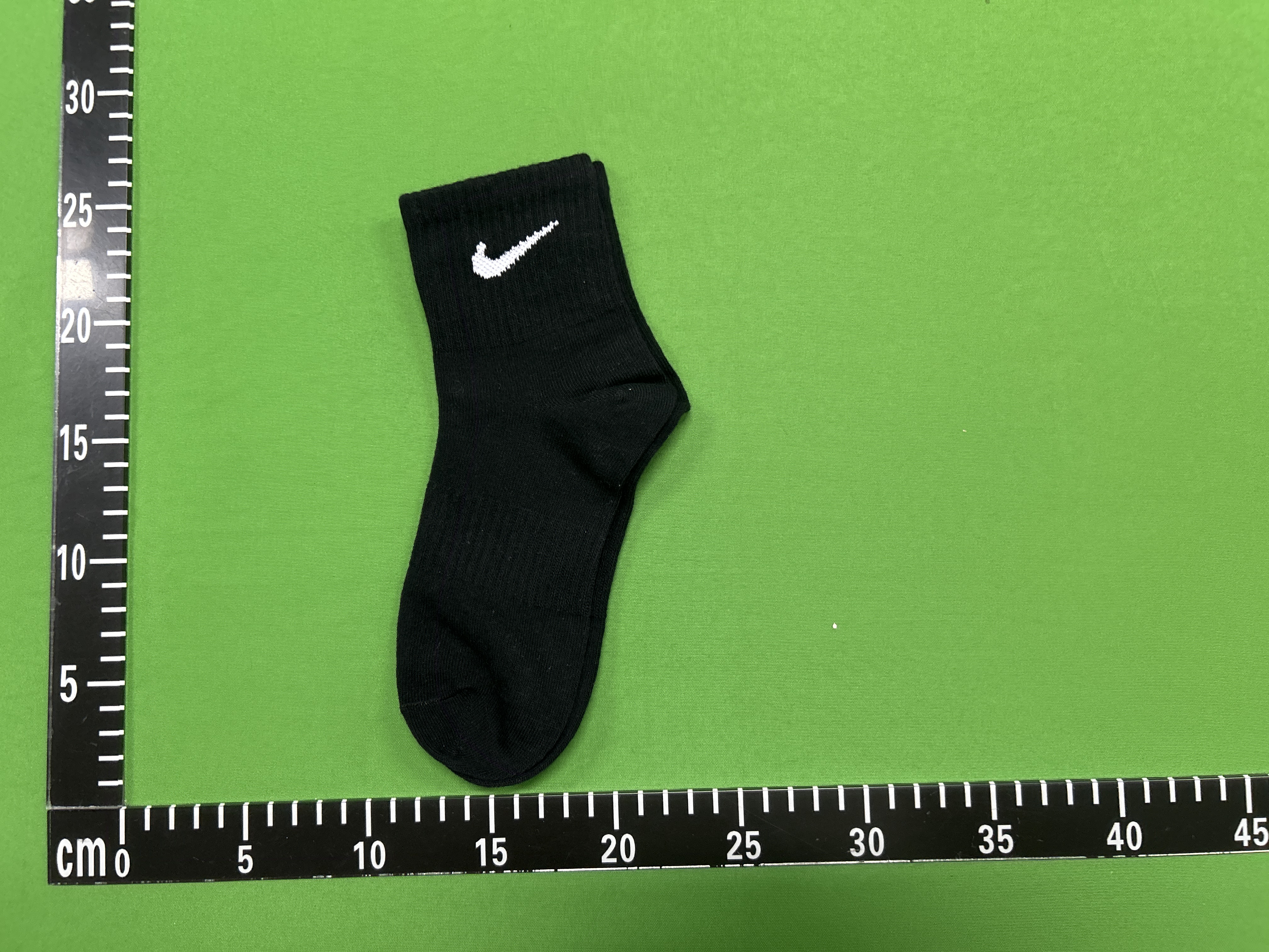Foto QC 5 de Nike Drake NOCTA Crew Socks Certified Lover Boy A.W.R. Black White