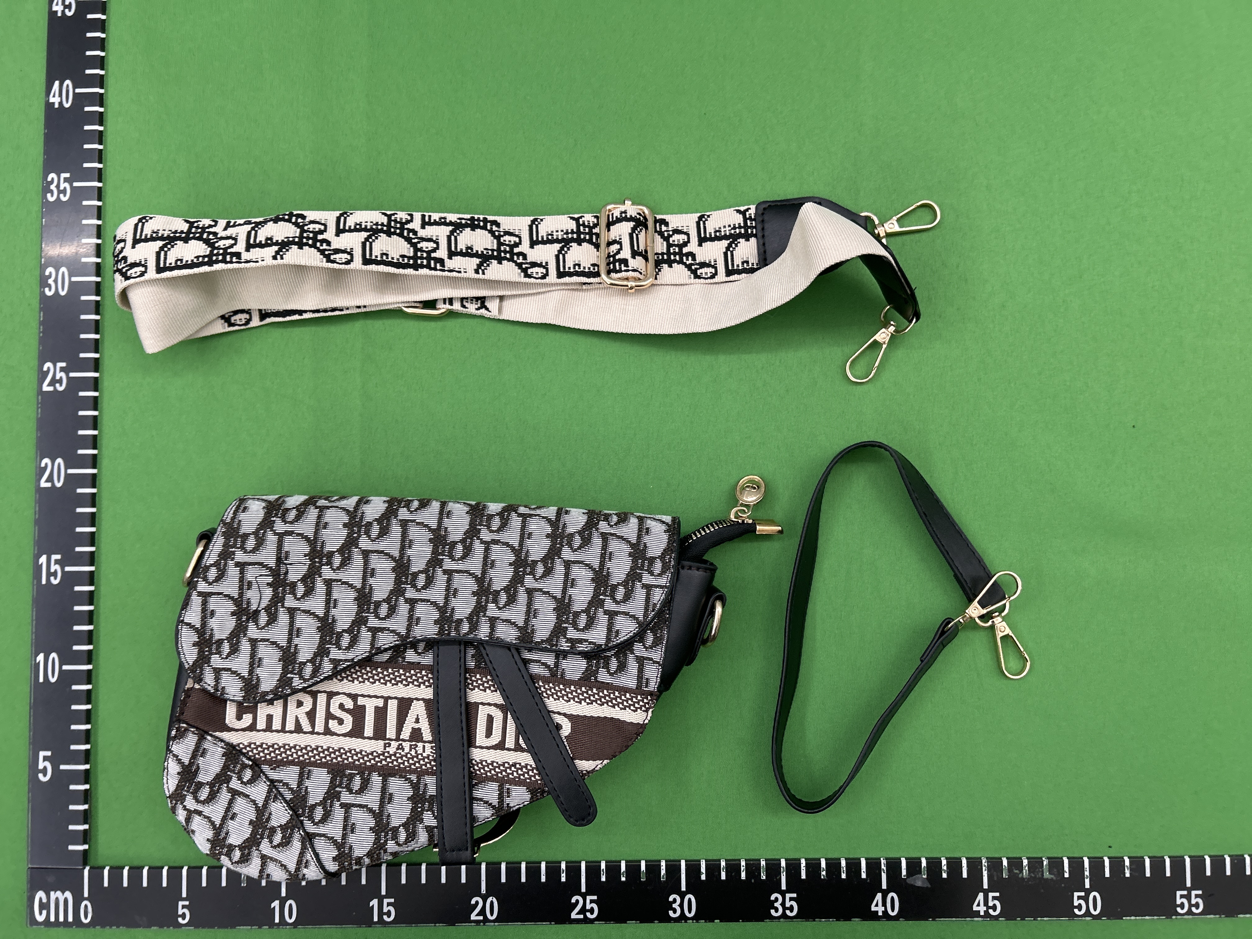 Foto QC 1 de Lacoste Flap Messenger Bag Black