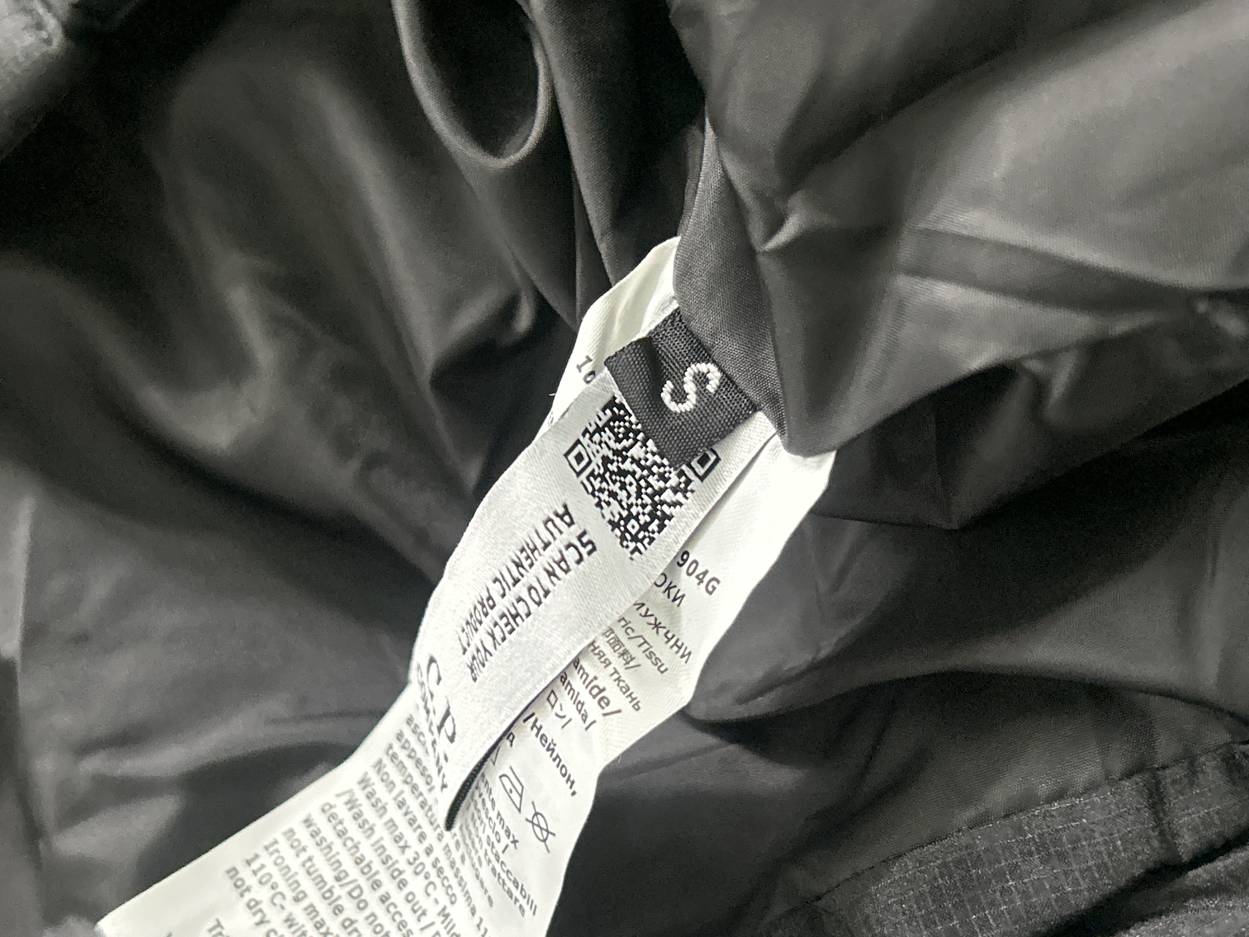 Foto QC 6 de Canada Goose Wyndham Down Jacket Fur Hood Grey
