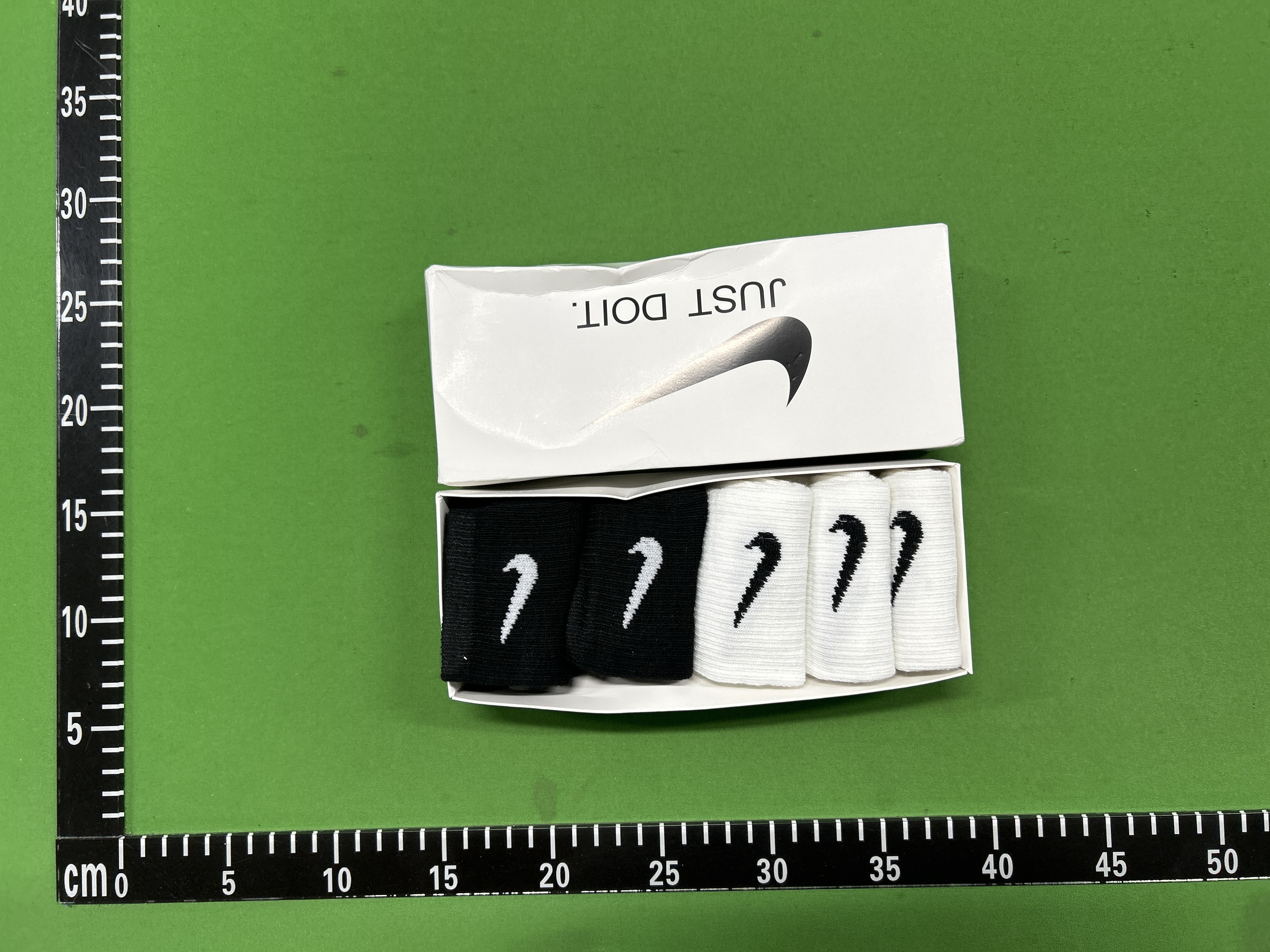 Foto QC 1 de Nike Everyday Crew Socks Black White Grey