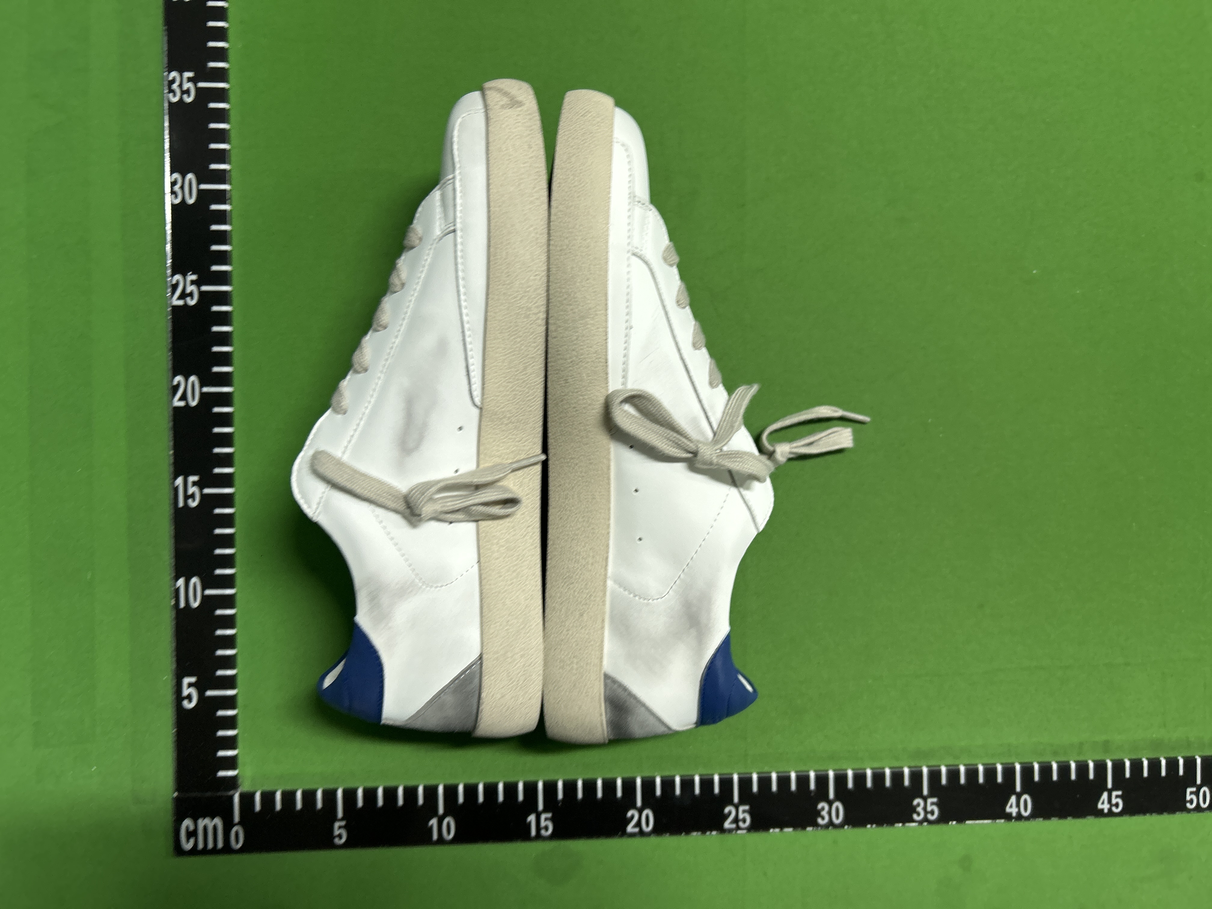 Foto QC 3 de Golden Goose Super-Star Low White Red Suede Star Dark Green Heel Tab GMF00102.F003987.11357