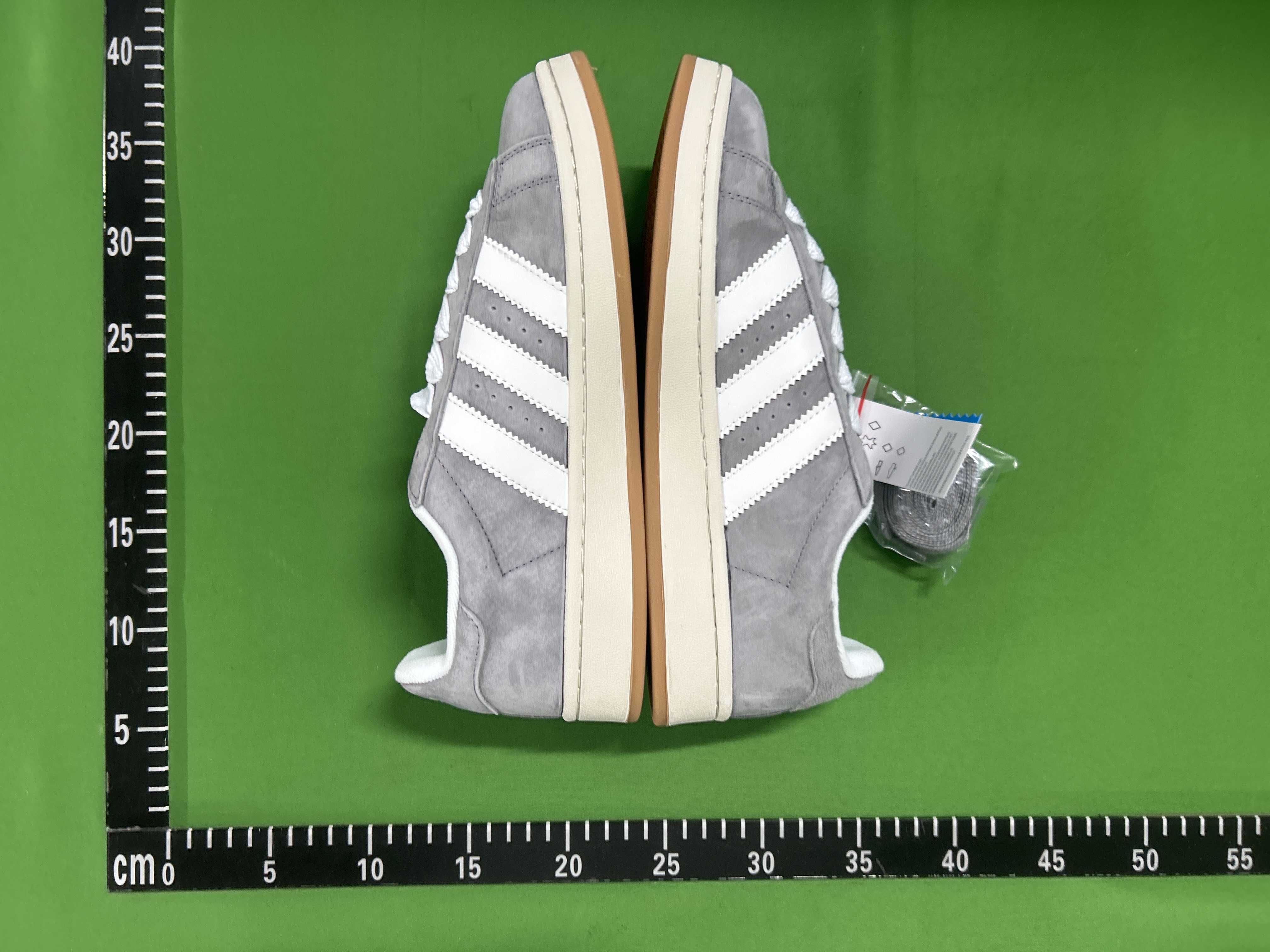 Foto QC 4 de adidas Campus 00s Grey White GY9472