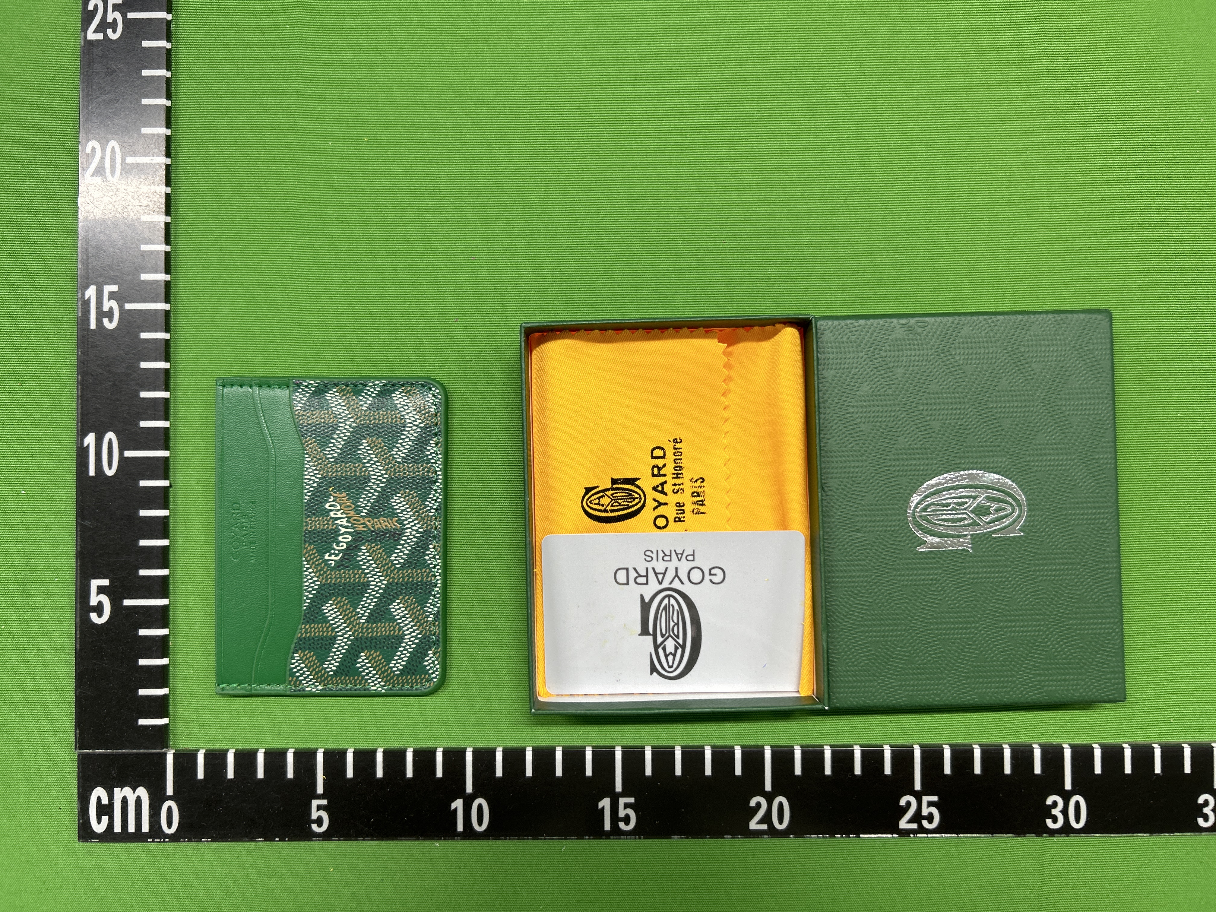 Foto QC 7 de Goyard Saint Sulpice Card Holder Goyardine Black