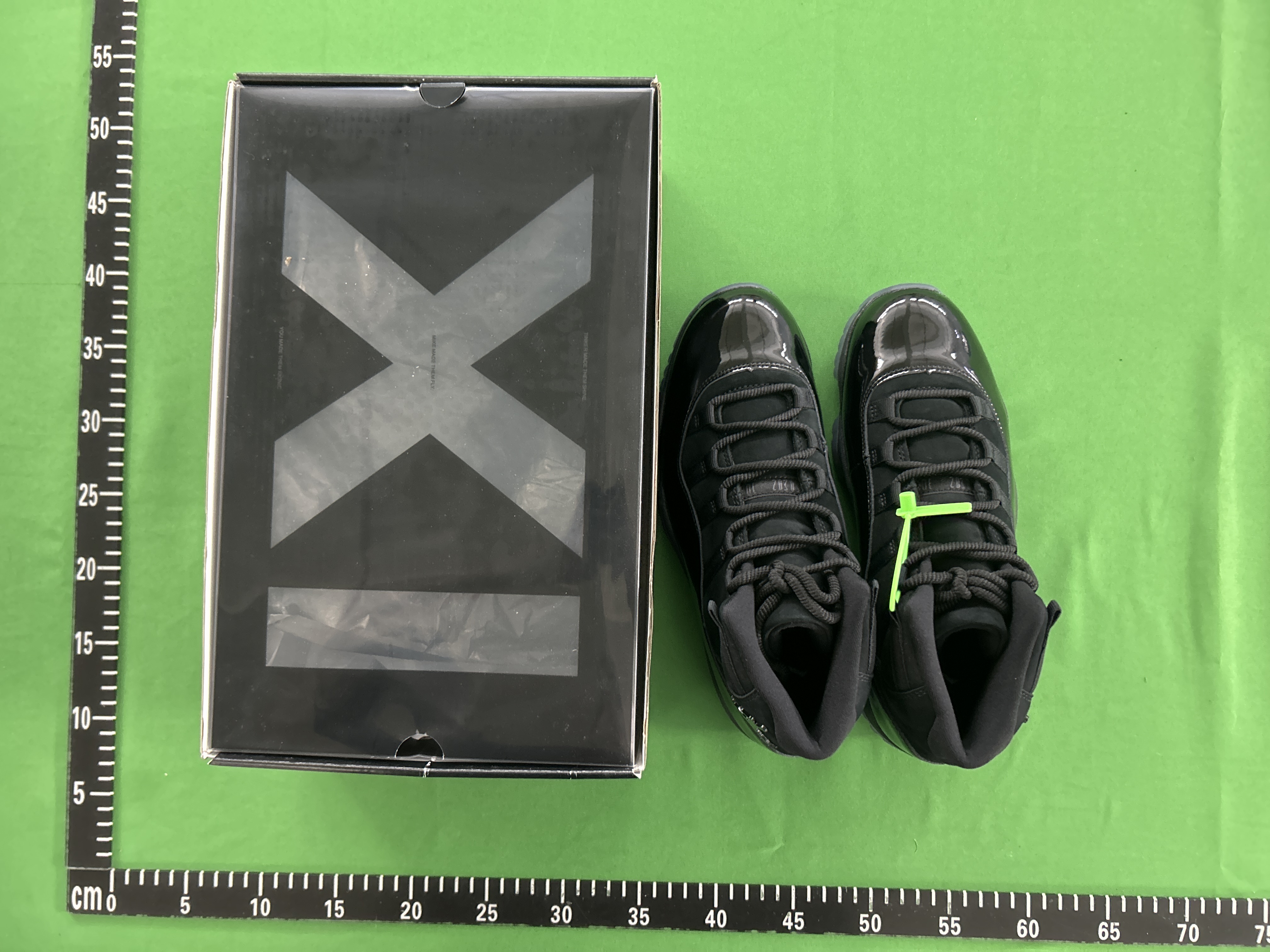 Foto QC 2 de Jordan 11 Retro Gamma Blue 378037-006