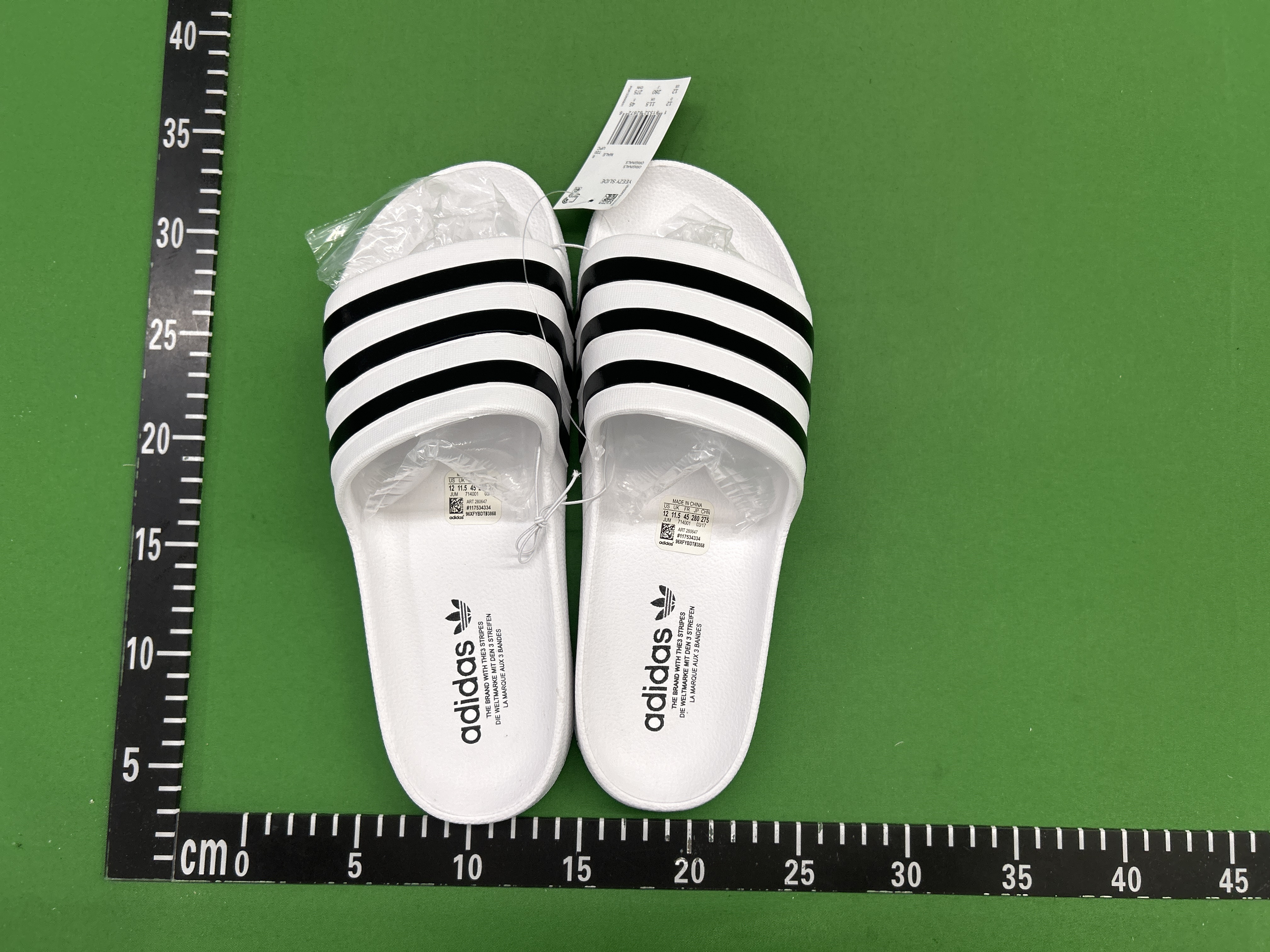 Foto QC 4 de adidas Adilette Shower Slide Cloud White Core Black AQ1702