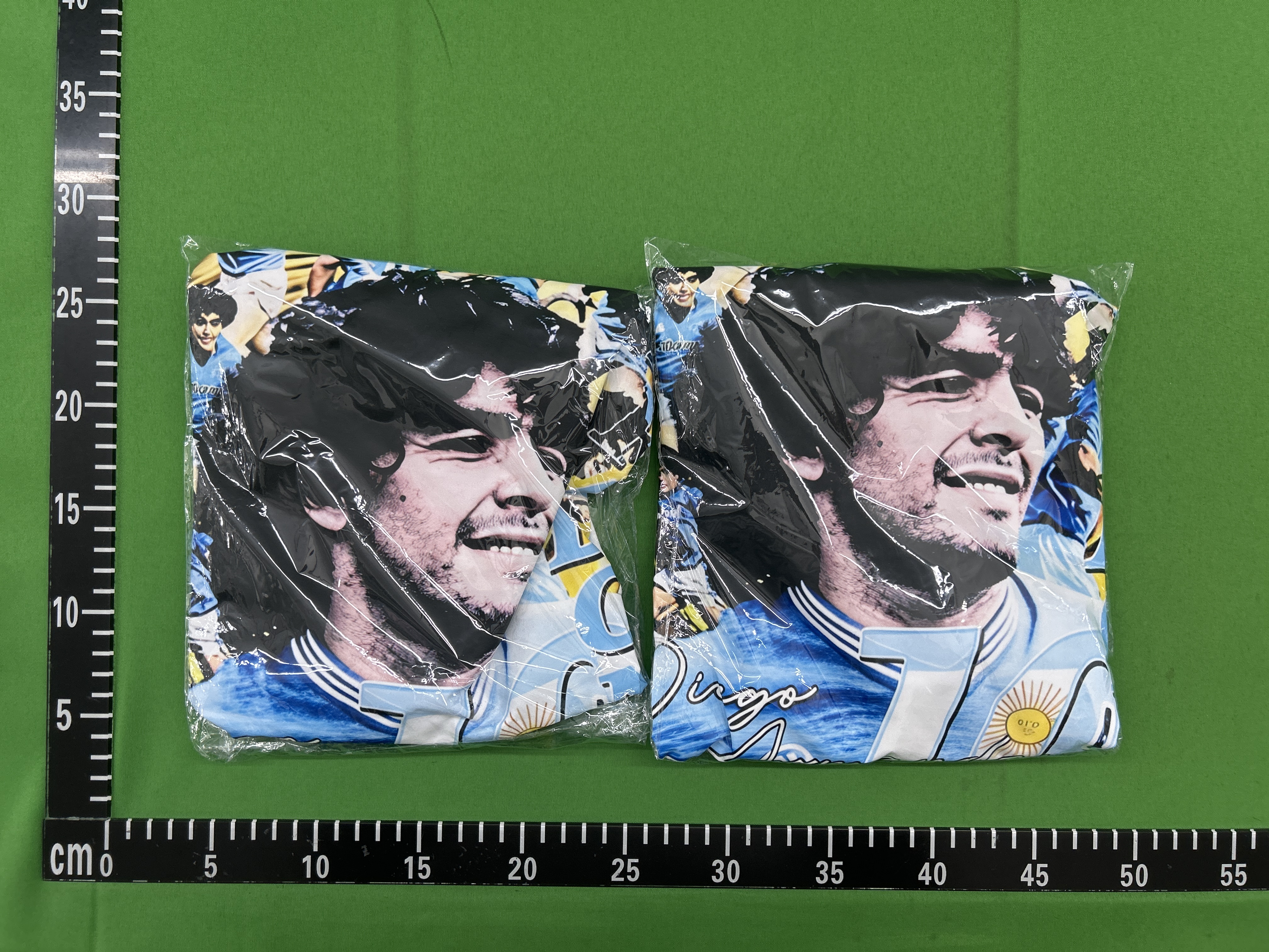 Foto QC 1 de Unbranded Diego Maradona T-shirt The King 10 Graphic White