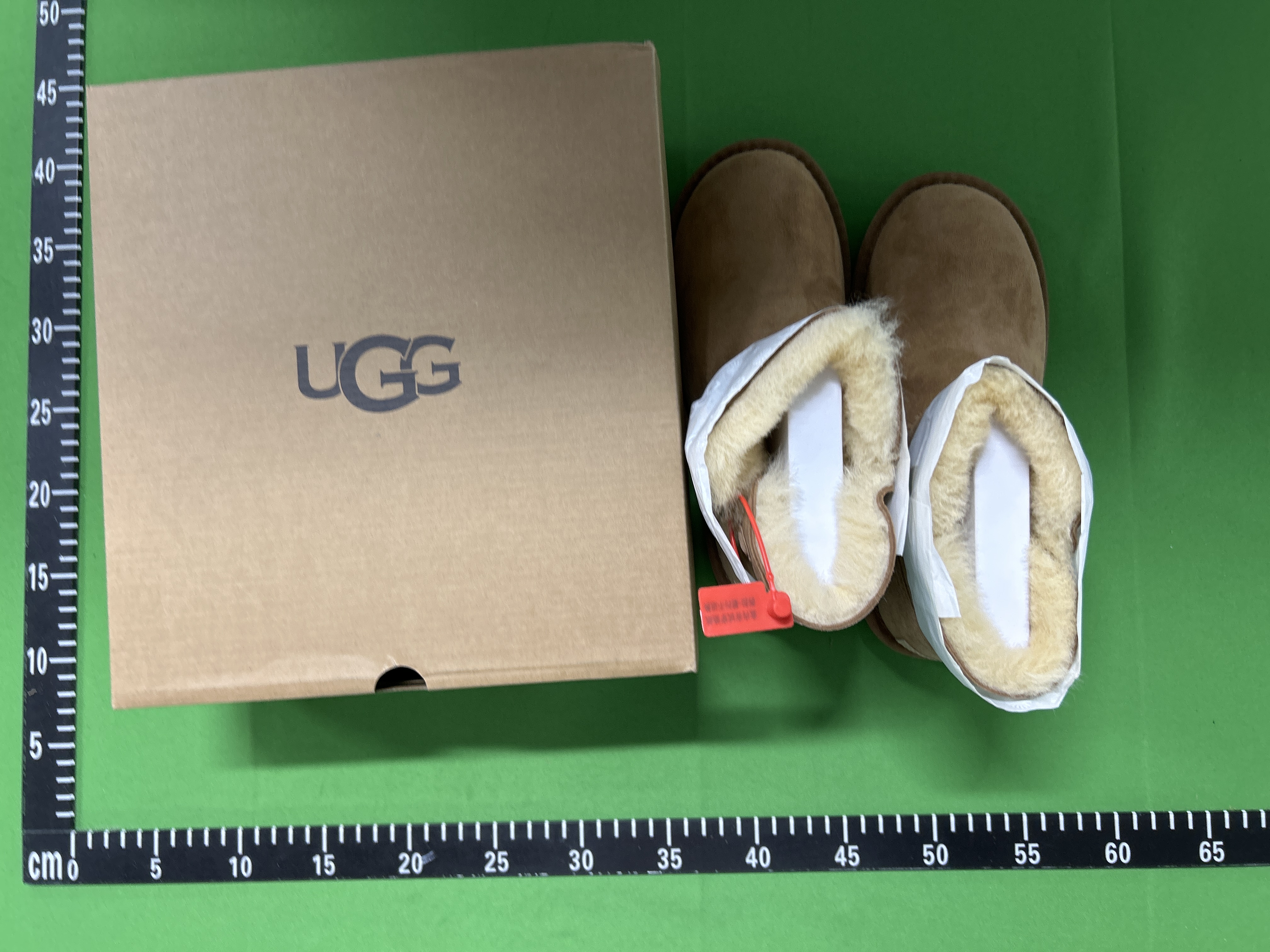 Foto QC 2 de UGG Funkette Suede Sheepskin Platform Chestnut