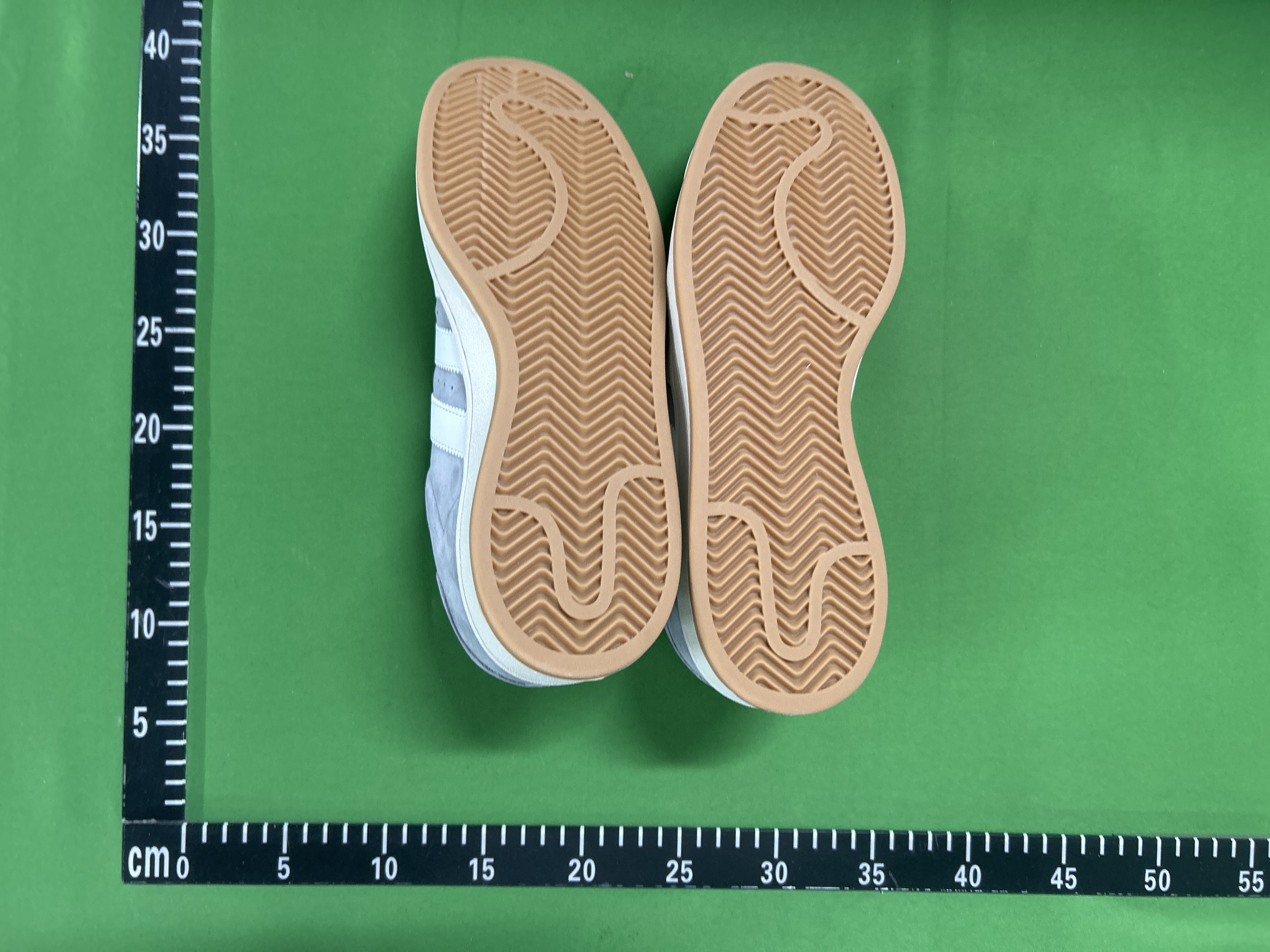 Foto QC 6 de adidas Campus 00s Grey White GY9472