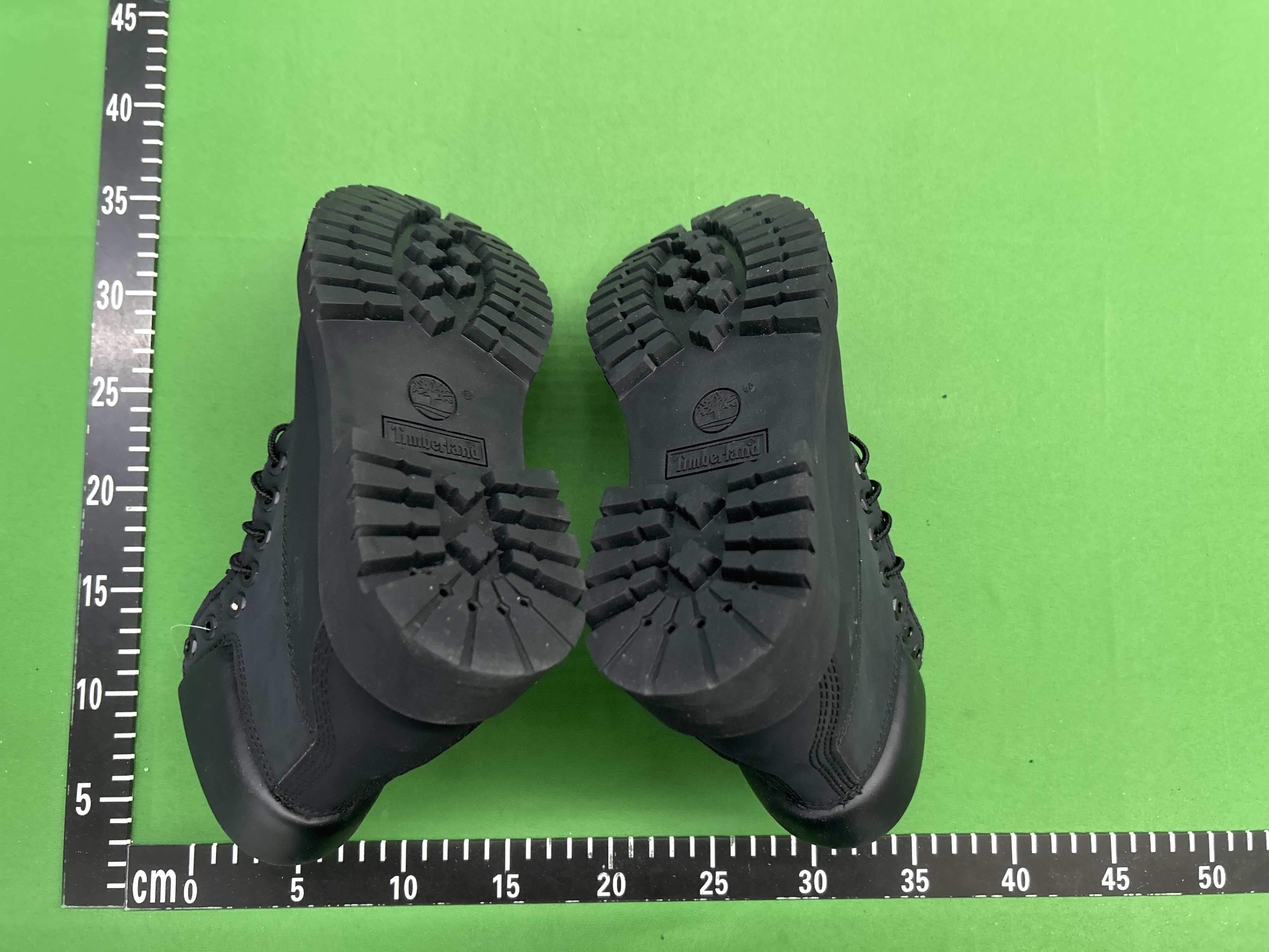 Foto QC 8 de Louis Vuitton x Timberland 6-Inch Ankle Boot High Monogram Embossed Wheat AM7023104