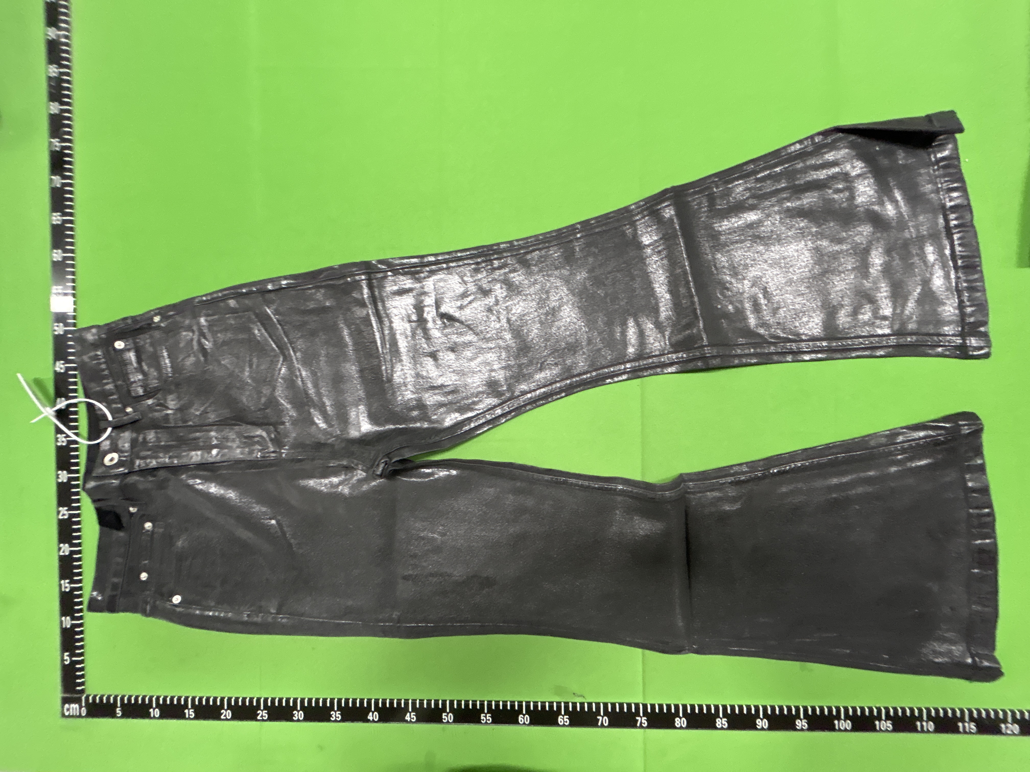 Foto QC 3 de Rick Owens Jeans Bolan Bootcut Waxed Black