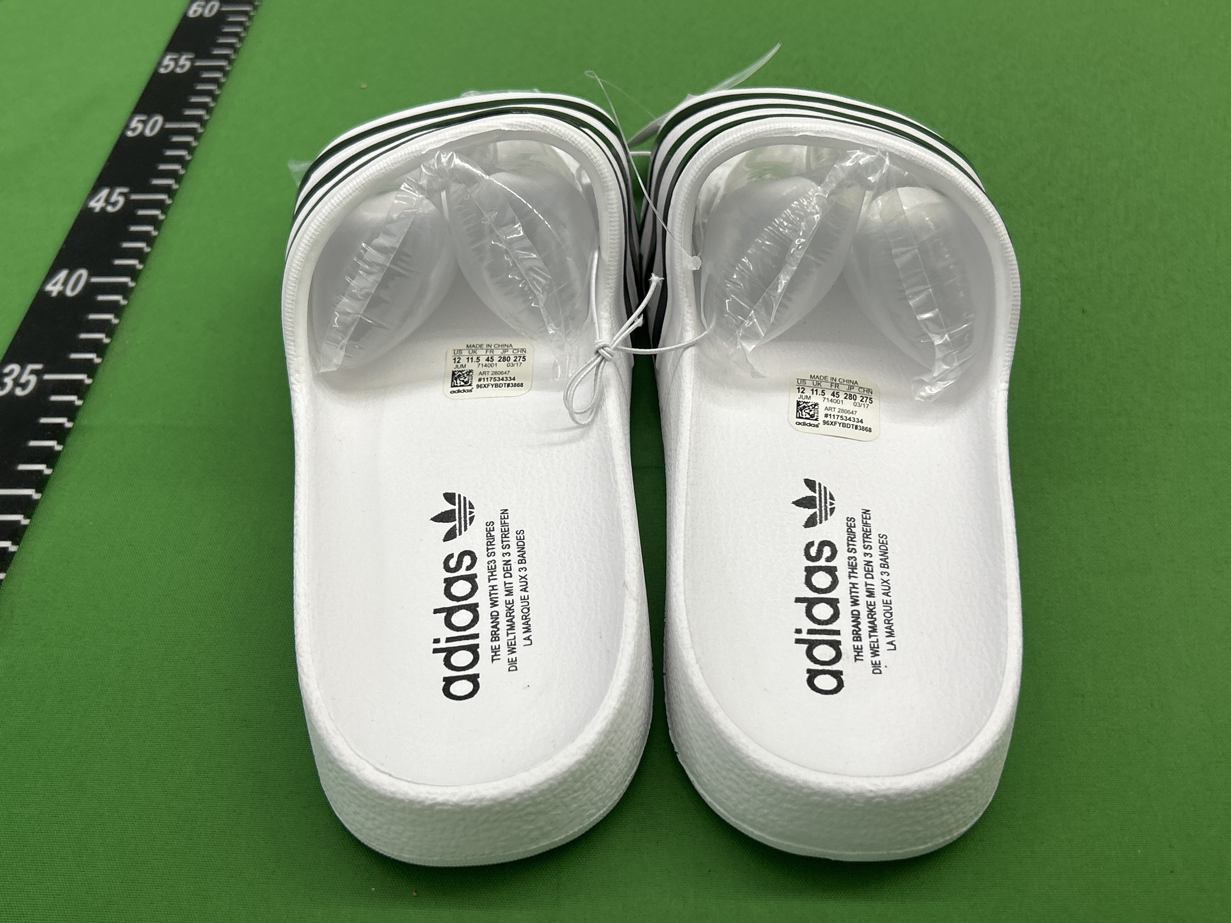 Foto QC 5 de adidas Adilette Shower Slide Cloud White Core Black AQ1702