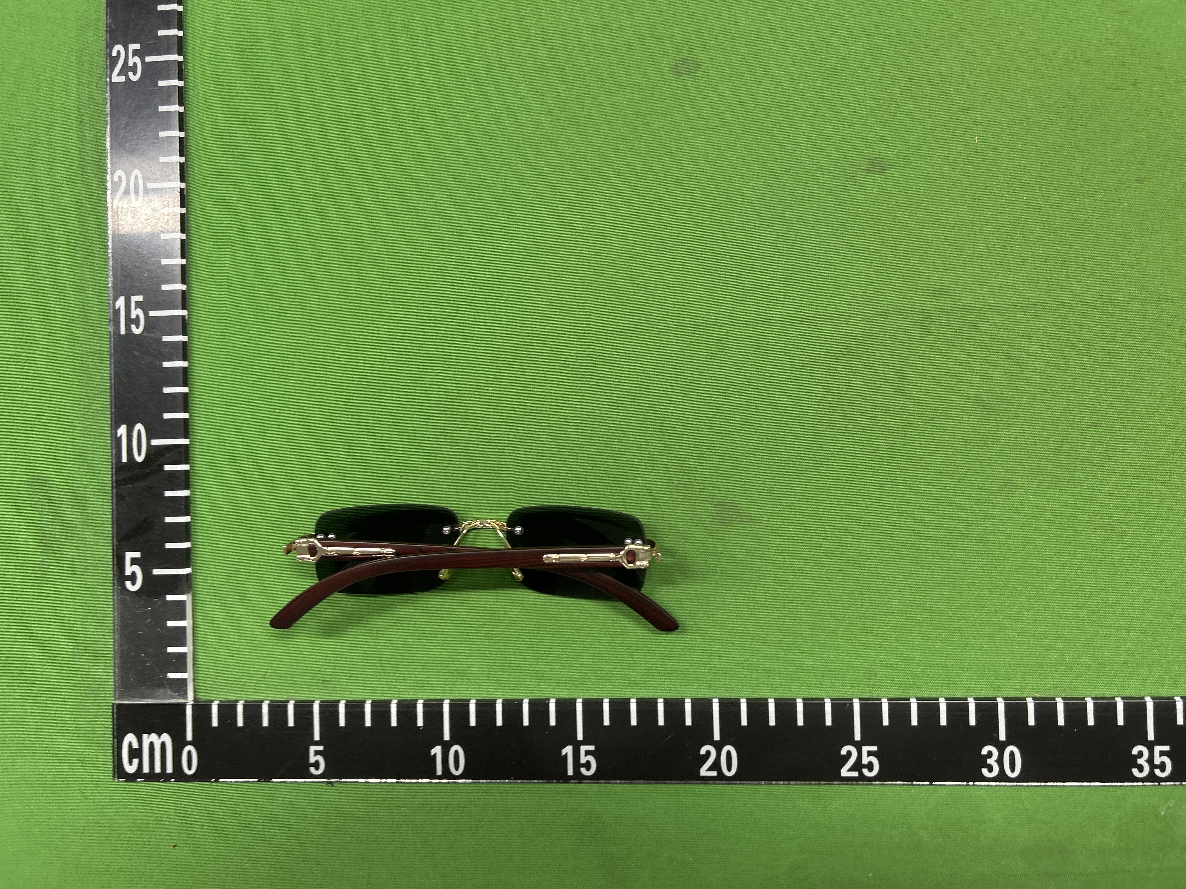 Foto QC 3 de Cartier C Décor Rectangular Rimless Metal Wood Sunglasses Gold Brown Grey