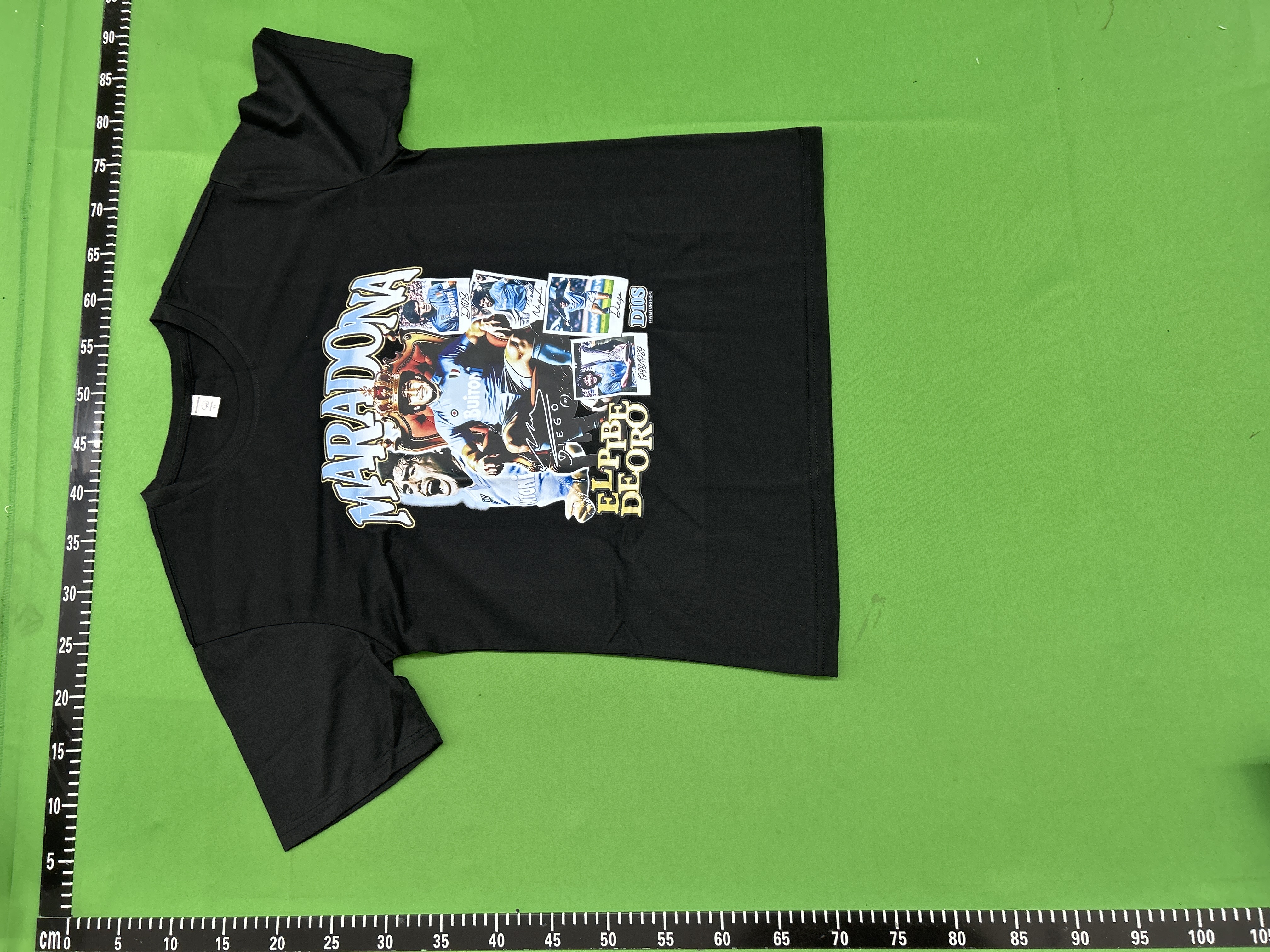 Foto QC 8 de Unbranded Diego Maradona T-shirt The King 10 Graphic White