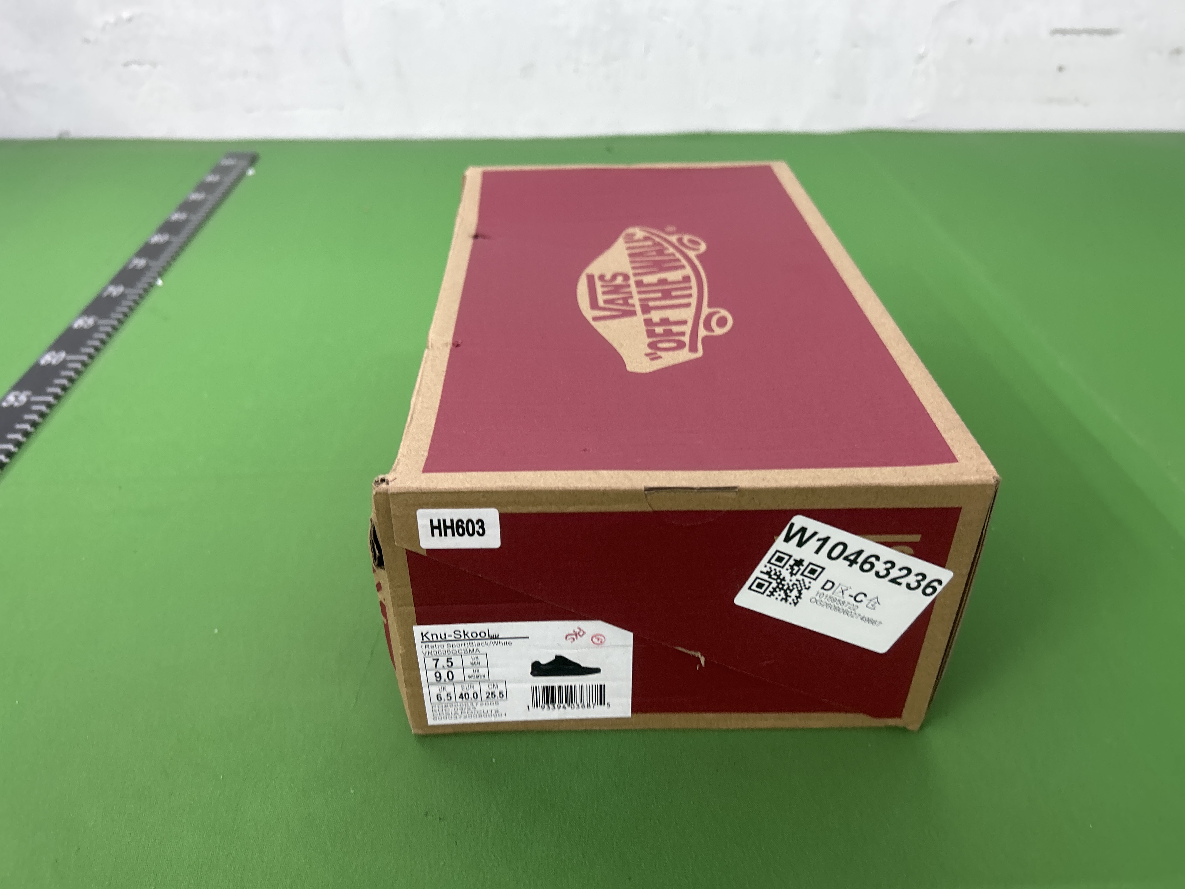 Foto QC 1 de Vans Knu Skool Low Black Pink