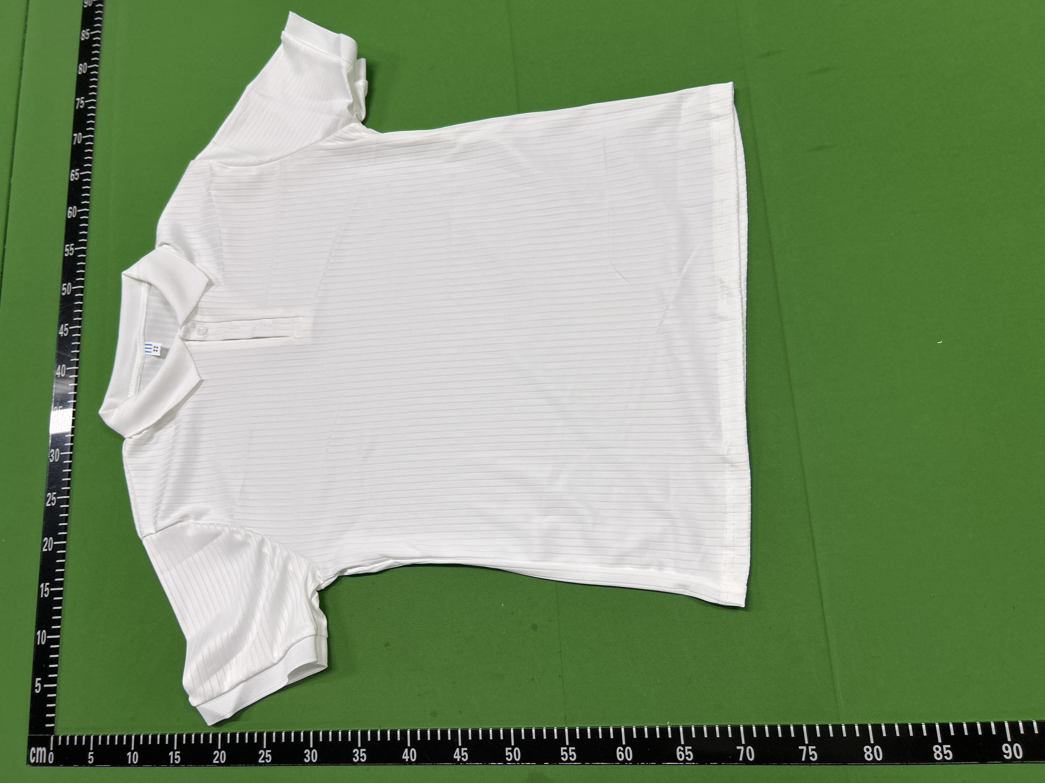 Foto QC 7 de CHASE T-shirt Solid White