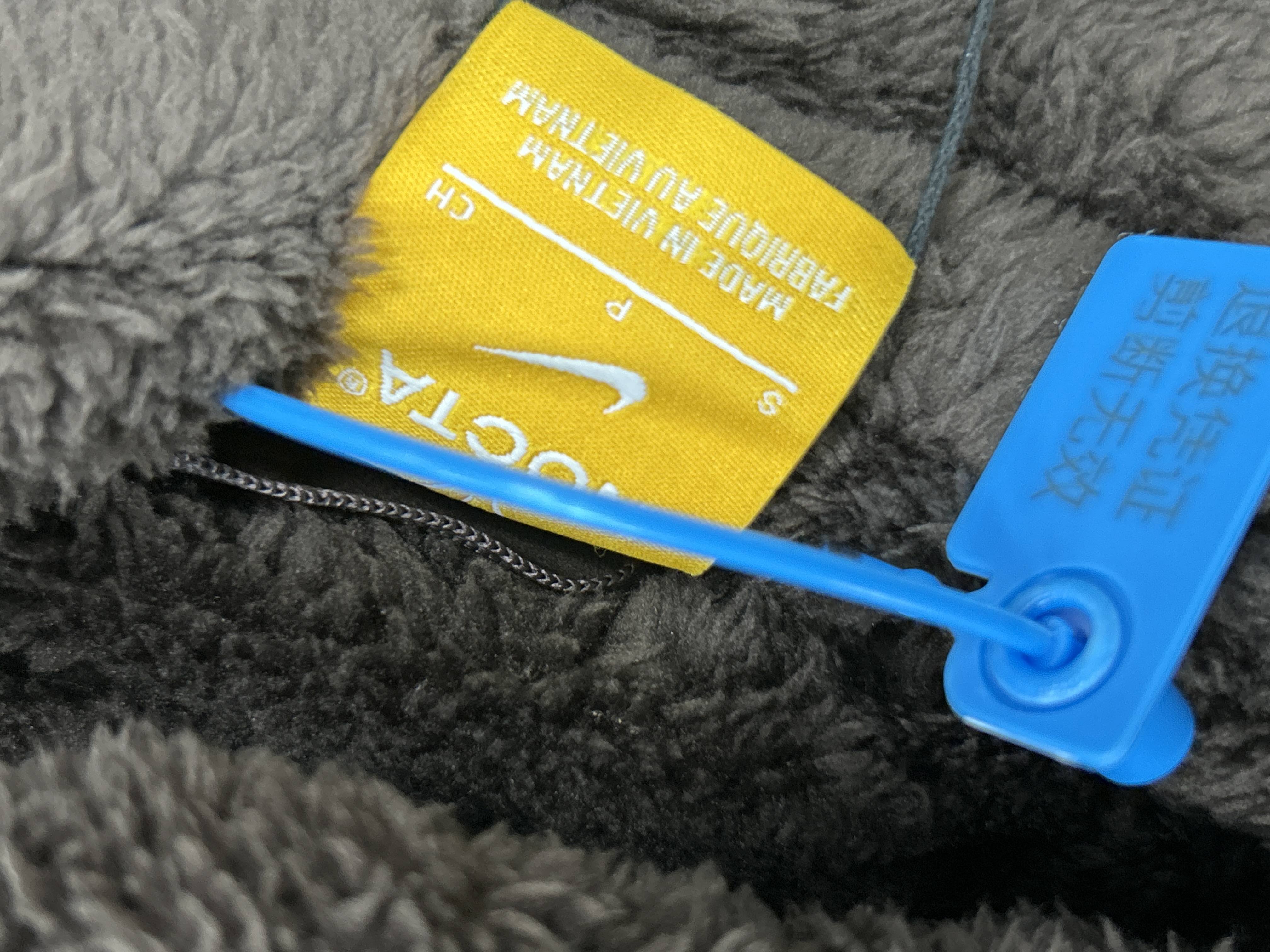 Foto QC 2 de Palace Nike Total 90 Track Jacket Windbreaker Charcoal Volt
