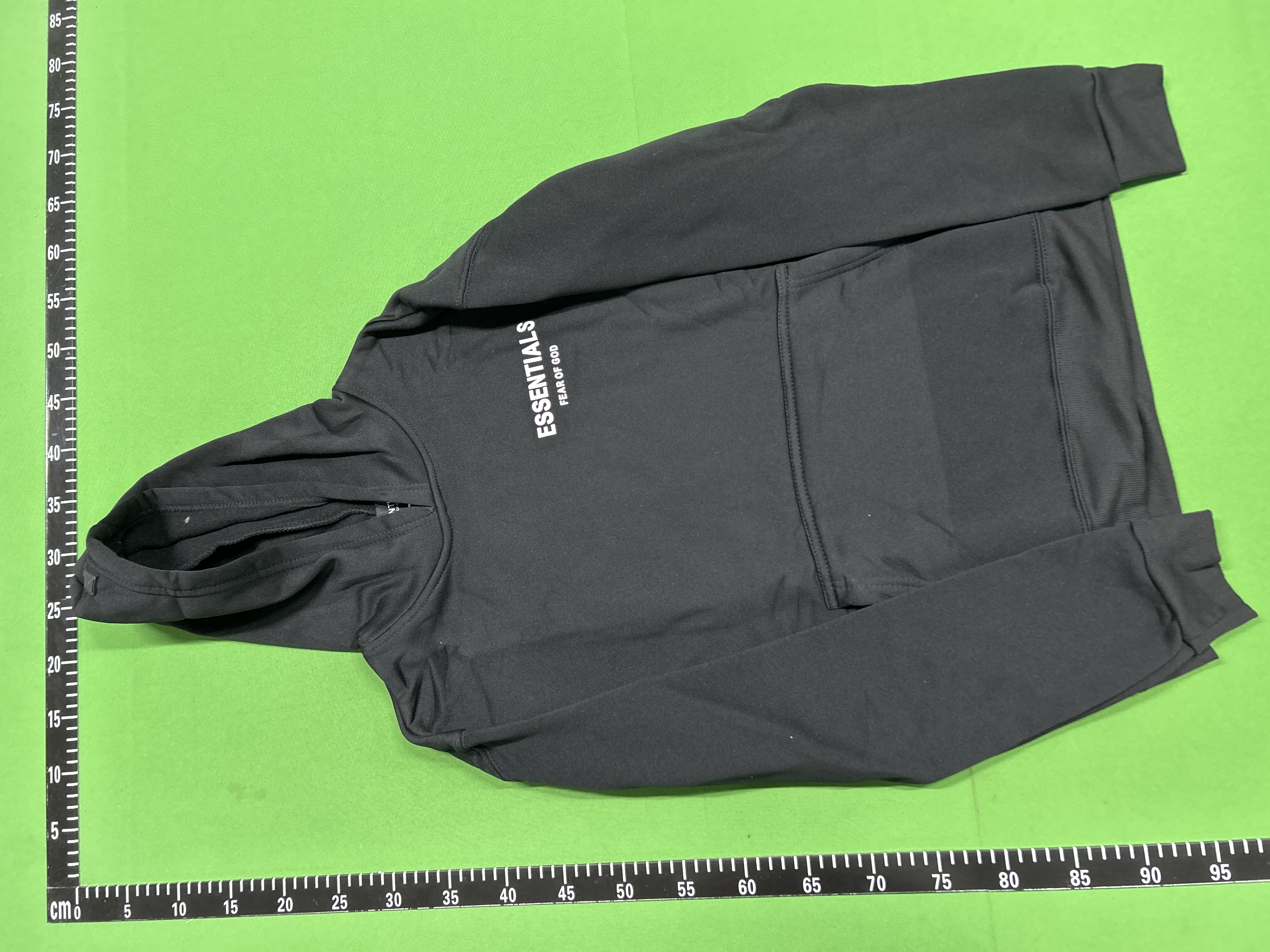 Foto QC 3 de Fear of God Essentials Set 2-Piece Black