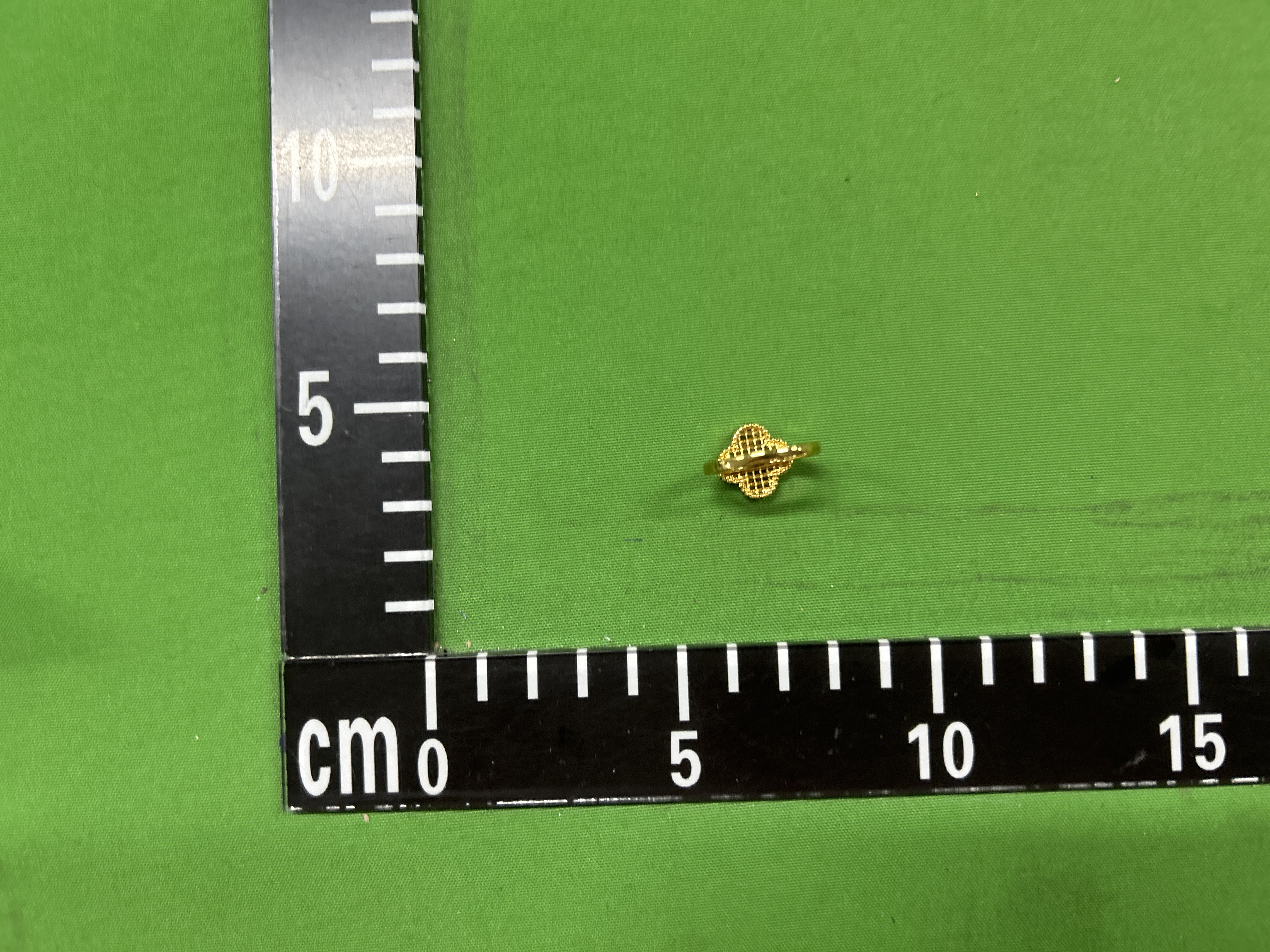 Foto QC 2 de Other Ring 18K Gold Mother-of-Pearl Pink