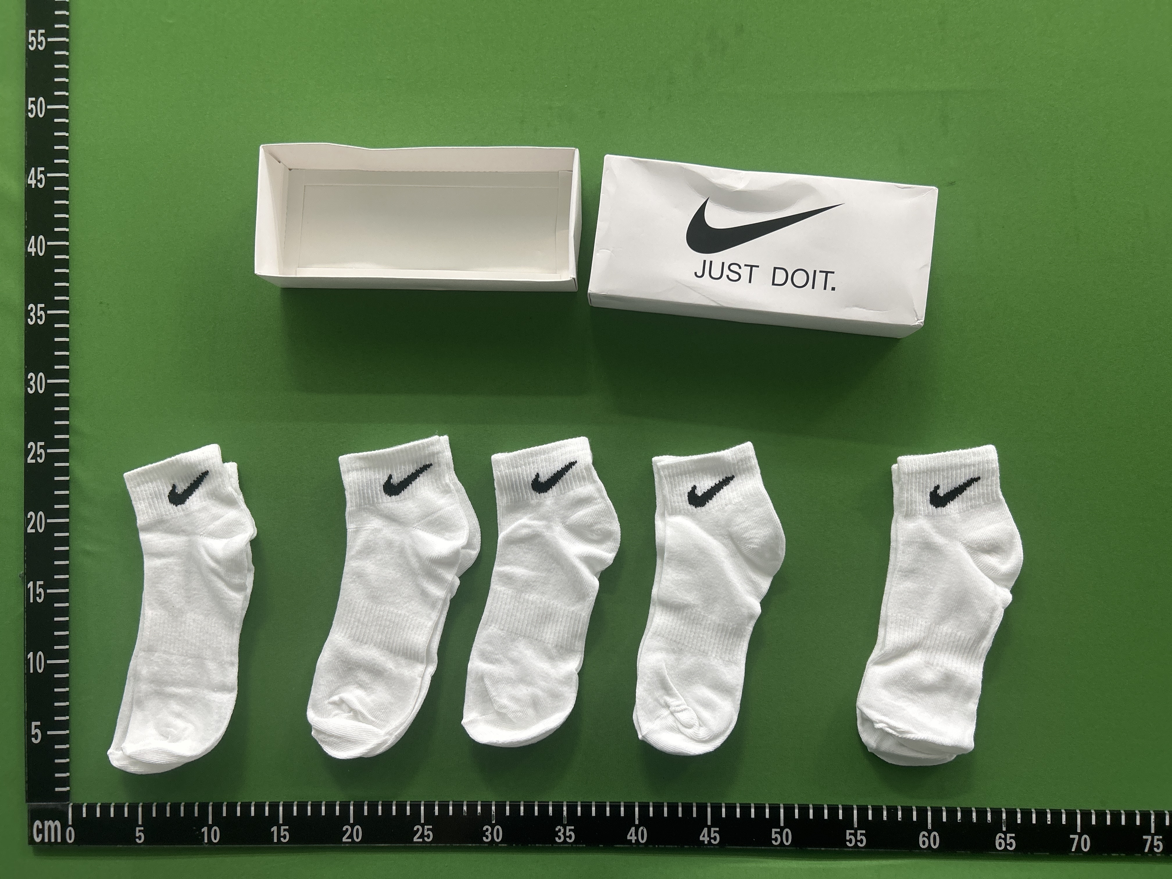 Foto QC 4 de Nike Just Do It Cushioned Crew Socks 5-Pair Box Set Black White Grey
