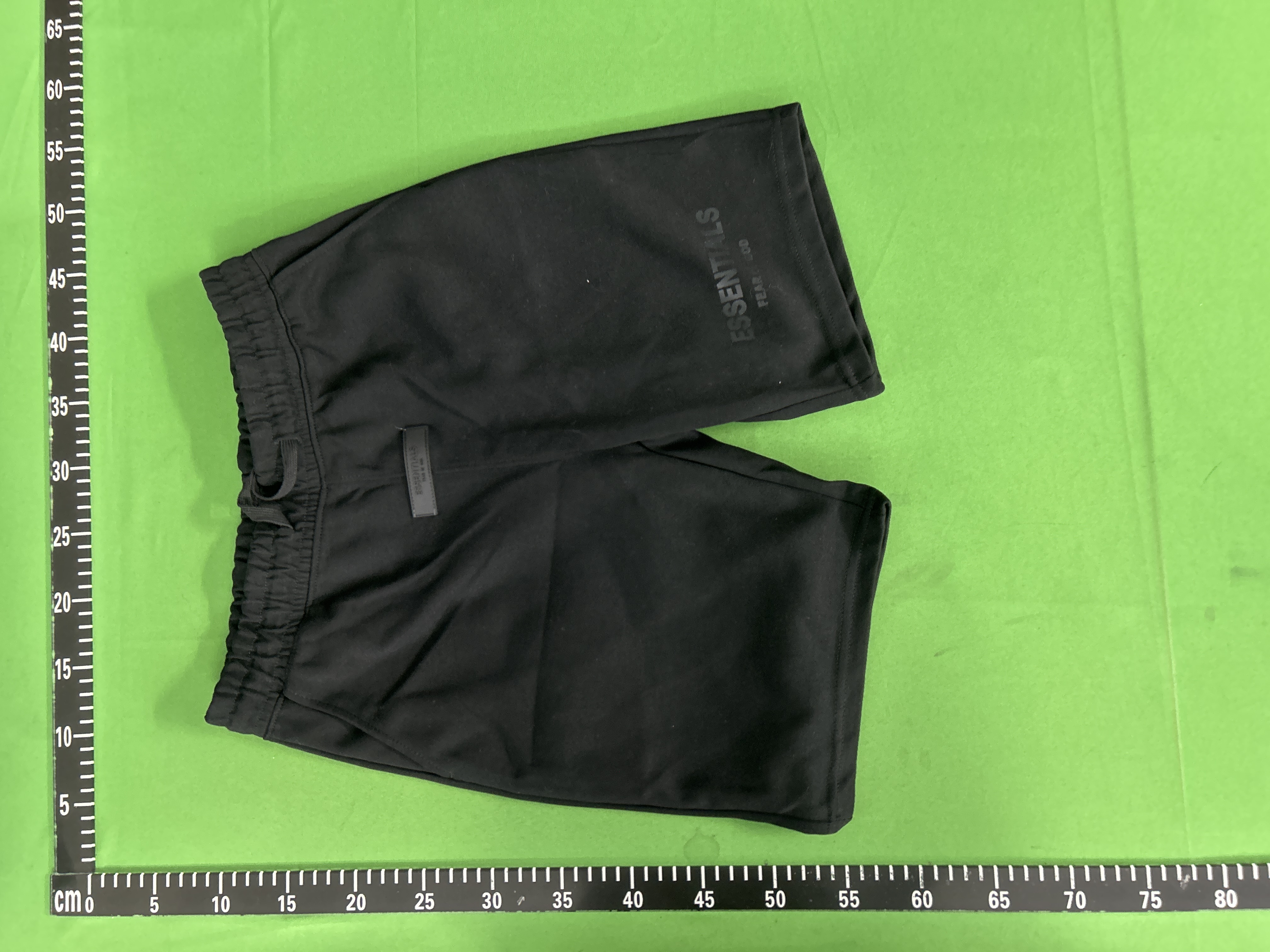 Foto QC 8 de Fear of God Essentials Sweat Shorts Black
