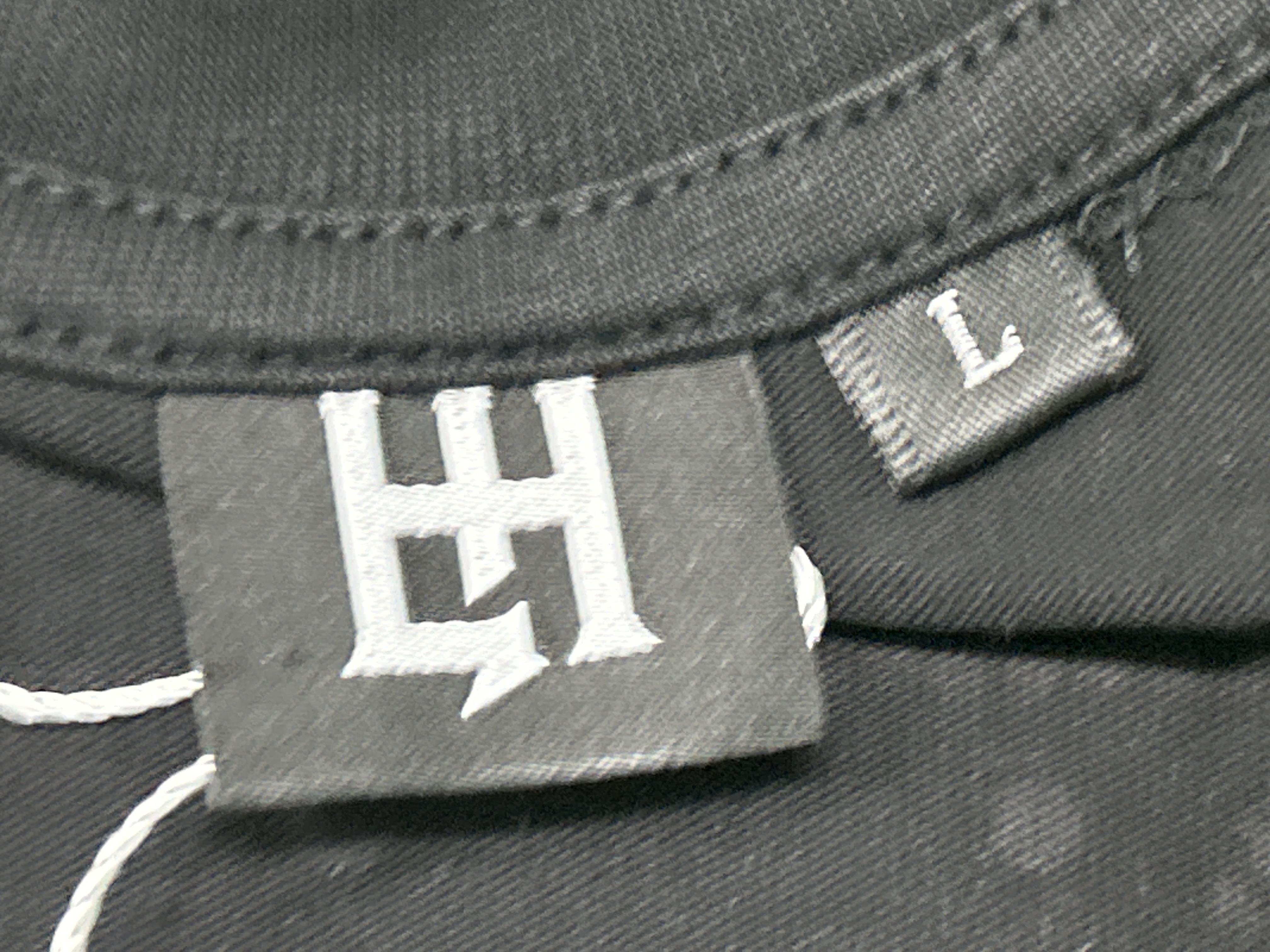 Foto QC 2 de Other T-shirt Life Hustlers Blindfolded Angel Graphic Black
