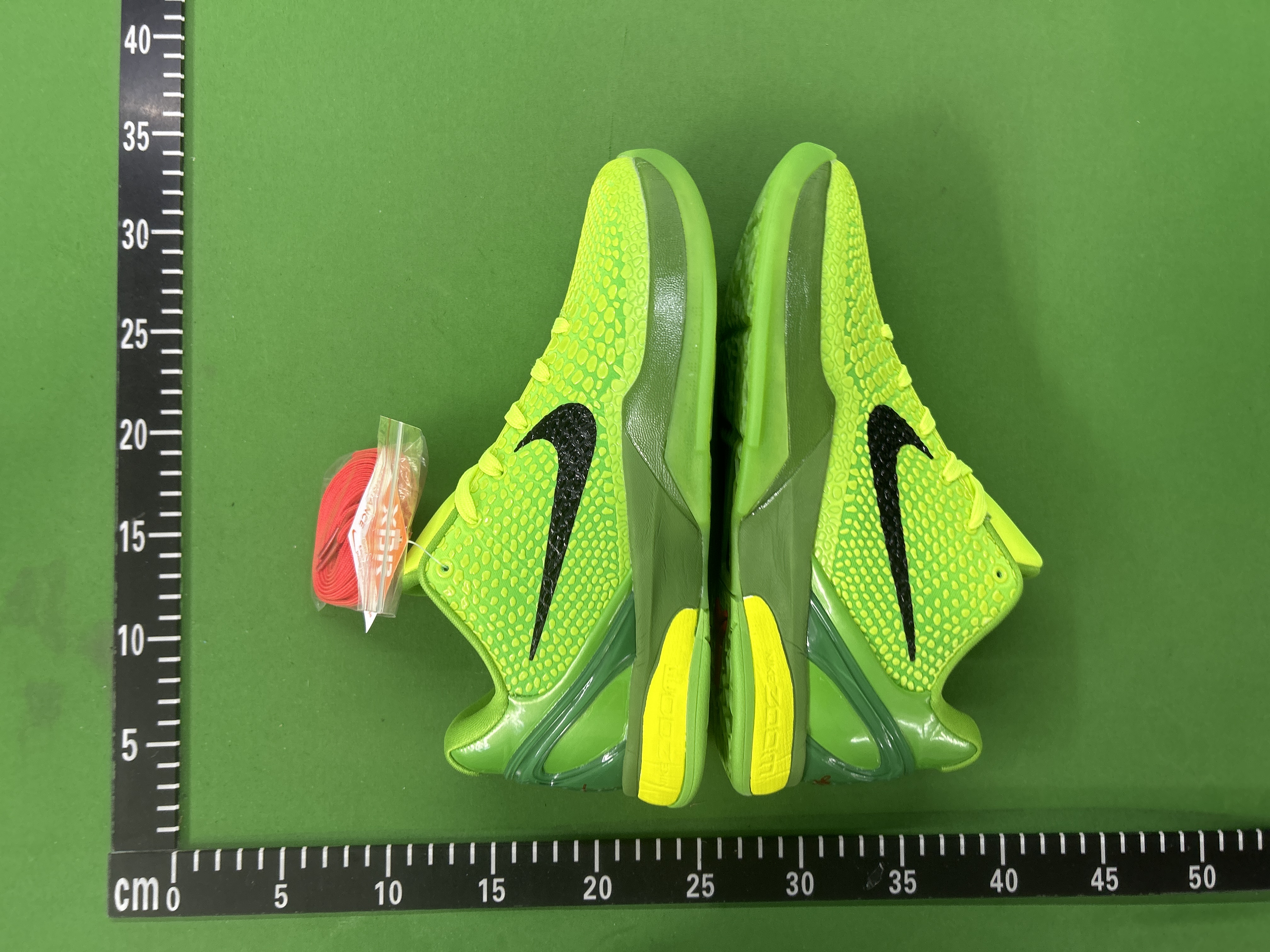 Foto QC 7 de Nike Kobe 6 Protro Reverse Grinch FV4921-600