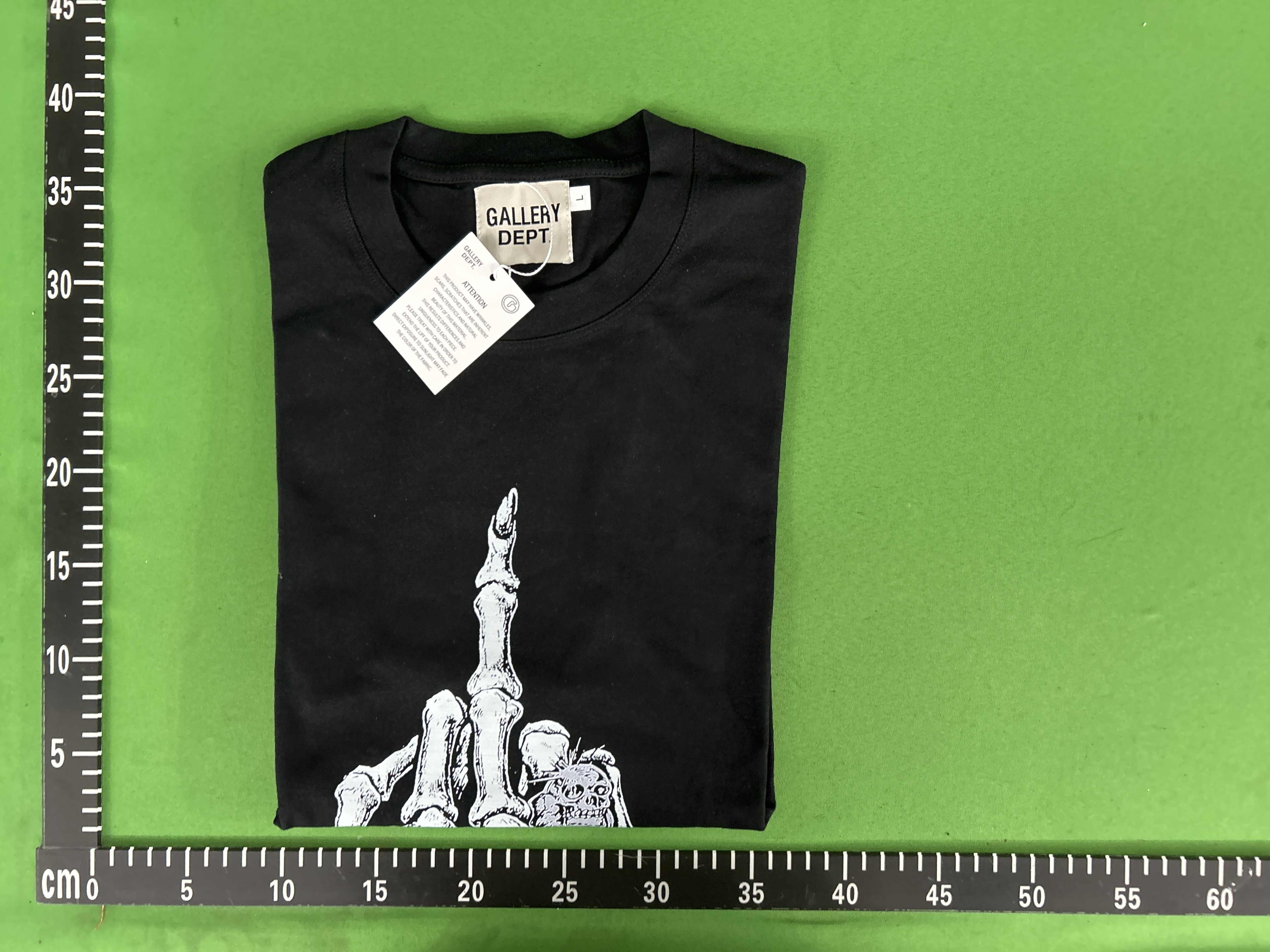 Foto QC 1 de Gallery Dept. T-shirt I Am Sad I Miss My Friends Black