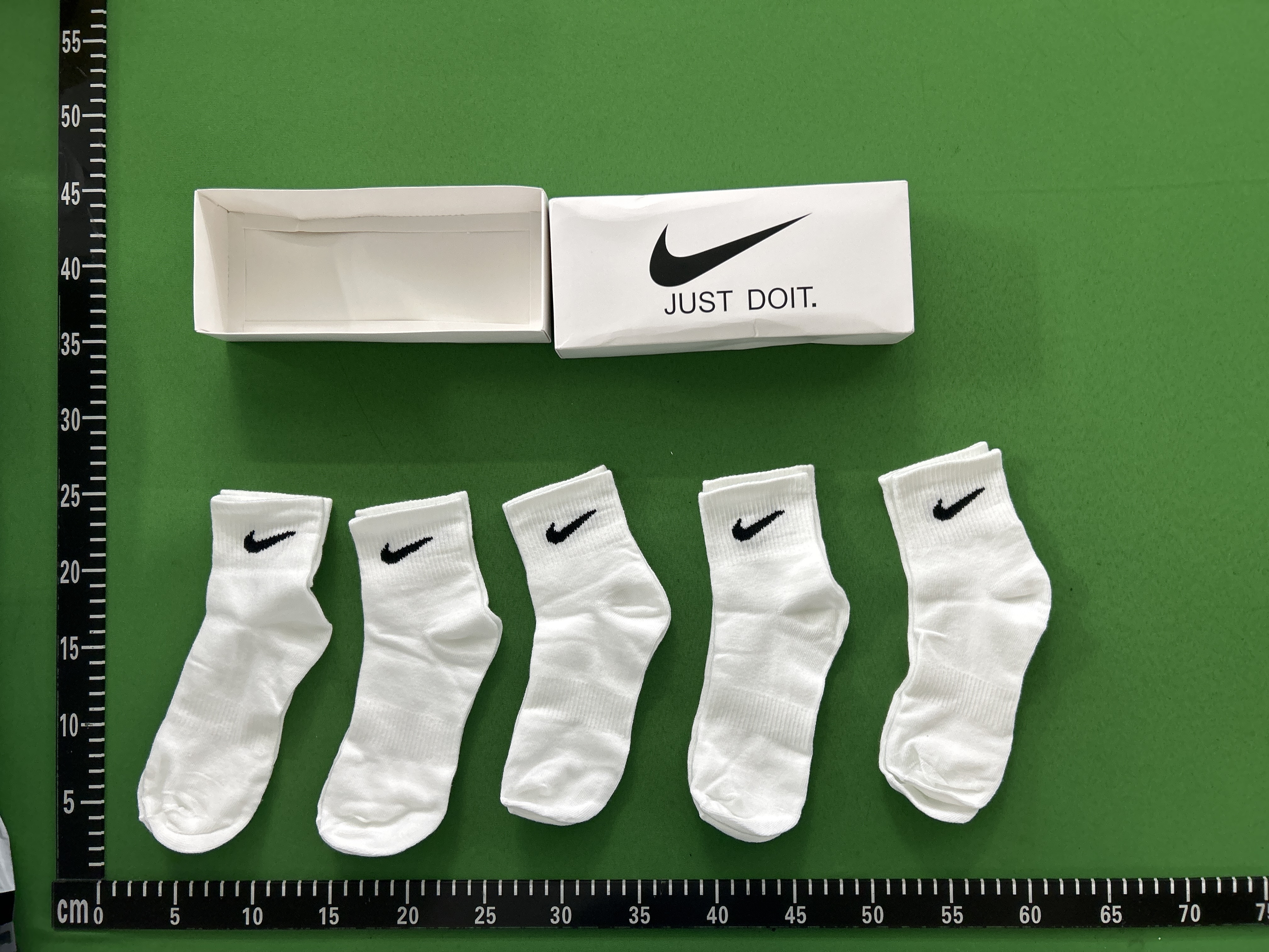 Foto QC 6 de Nike Just Do It Cushioned Crew Socks 5-Pair Box Set Black White Grey