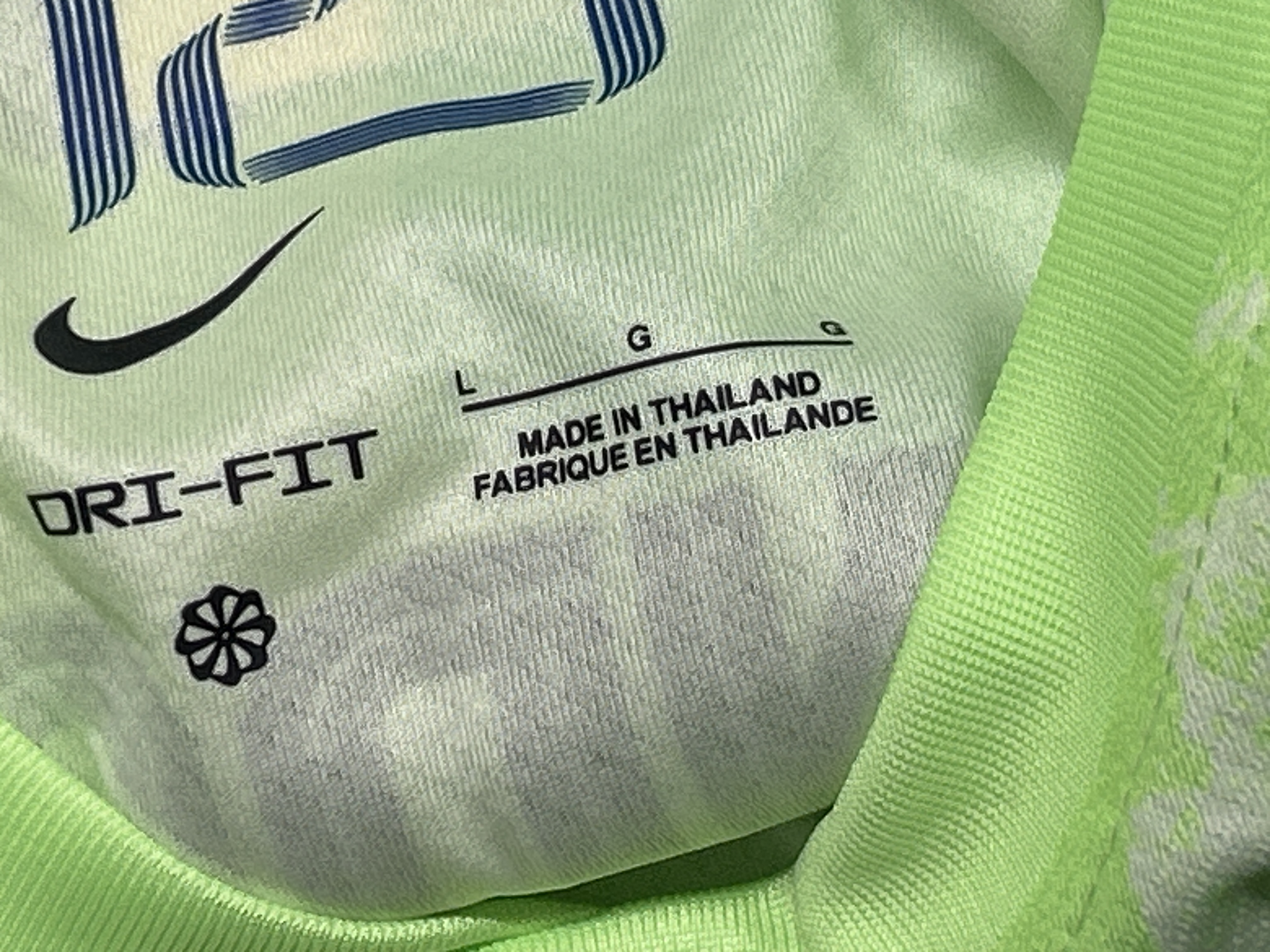 Foto QC 6 de Nike x FC Barcelona 2024/25 Third Lamine Yamal #19 Jersey Volt Green