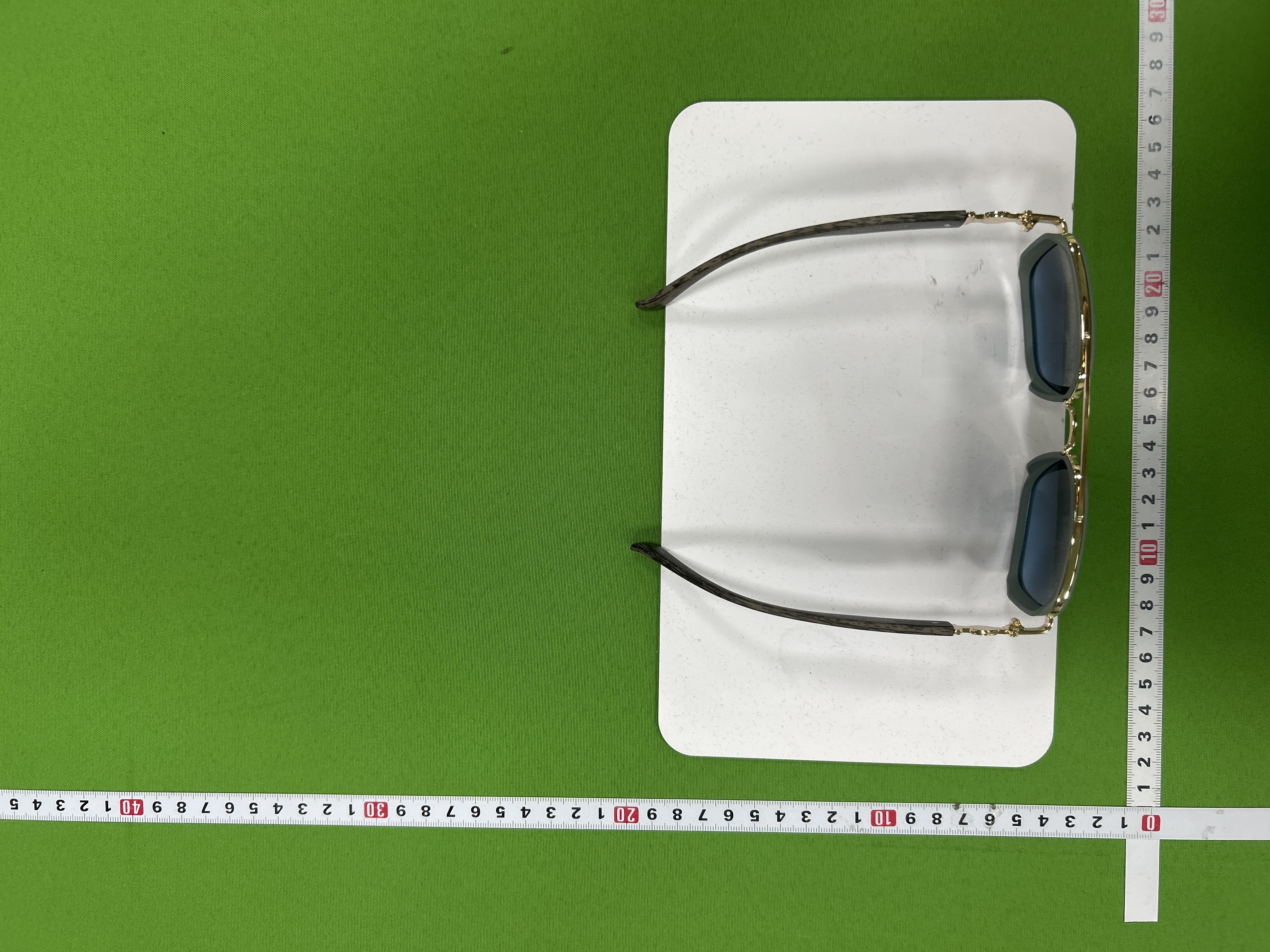 Foto QC 6 de Louis Vuitton Waimea Acetate Sunglasses Black Grey (Z1082W)